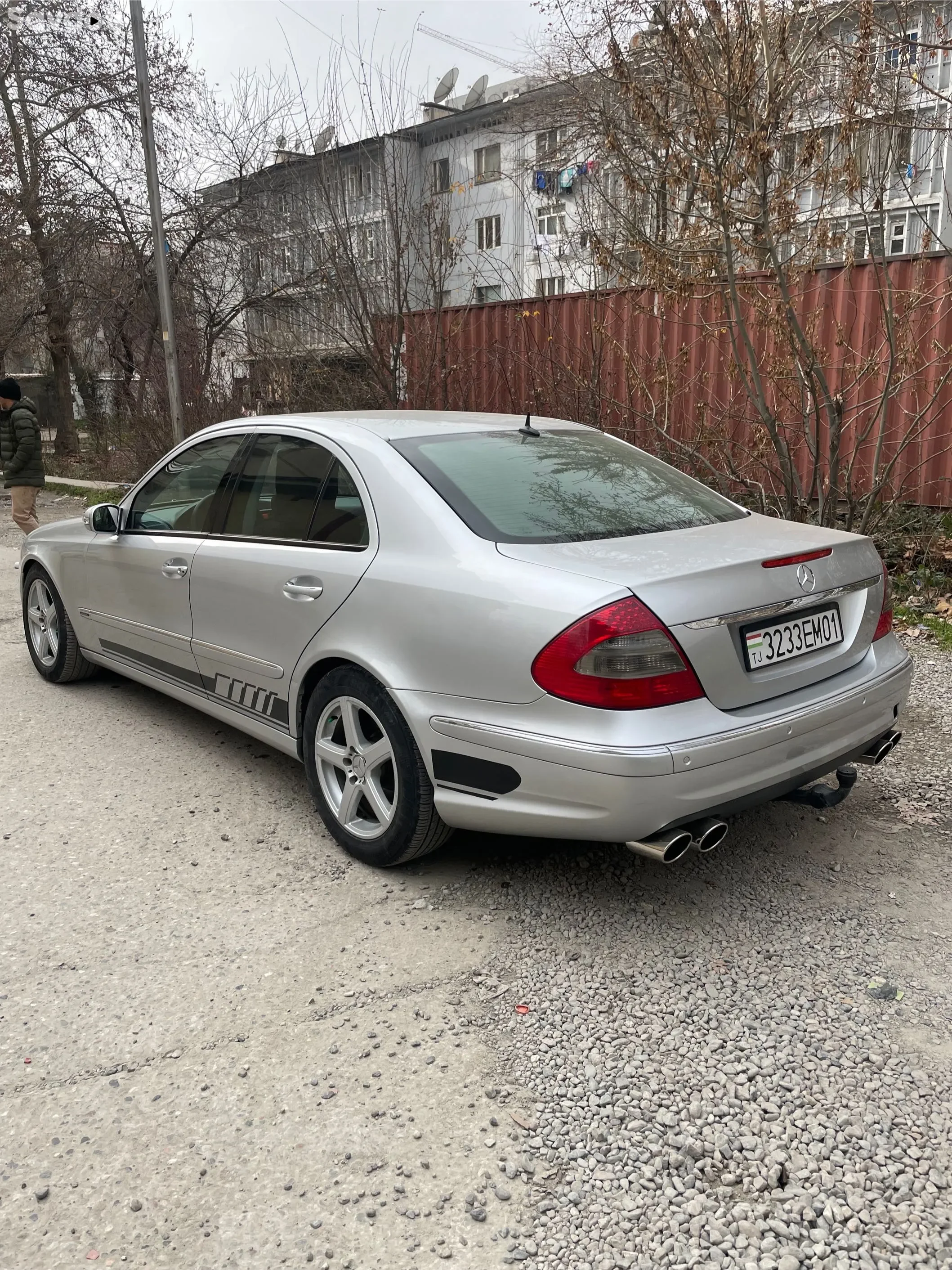 Mercedes-benz E class 2004