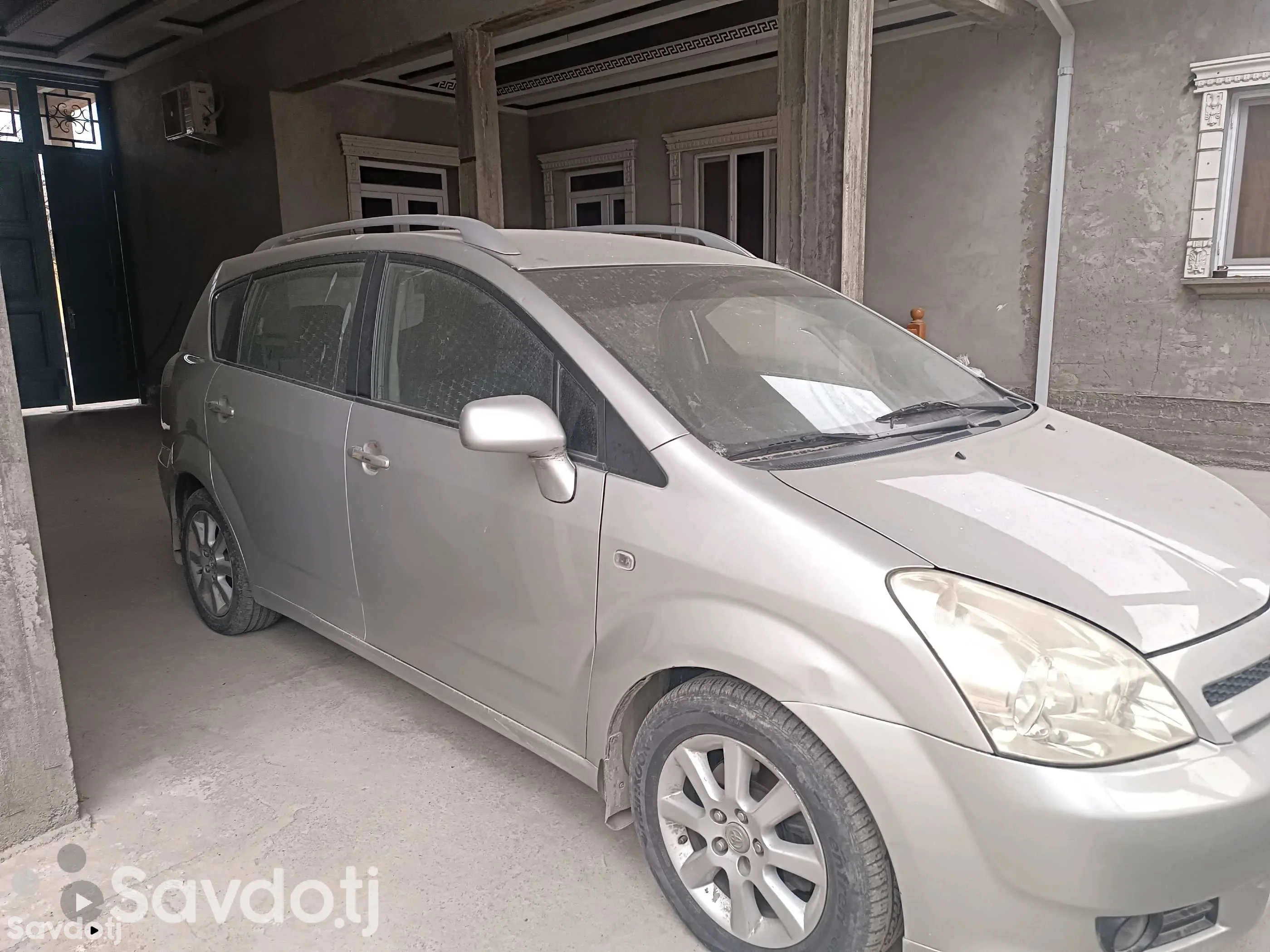 Toyota Verso 2006