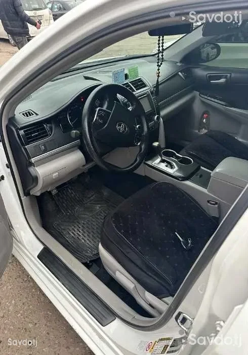 Toyota Camry 2013