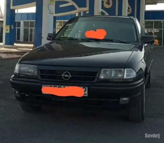 Лобовое стекло Opel Astra F