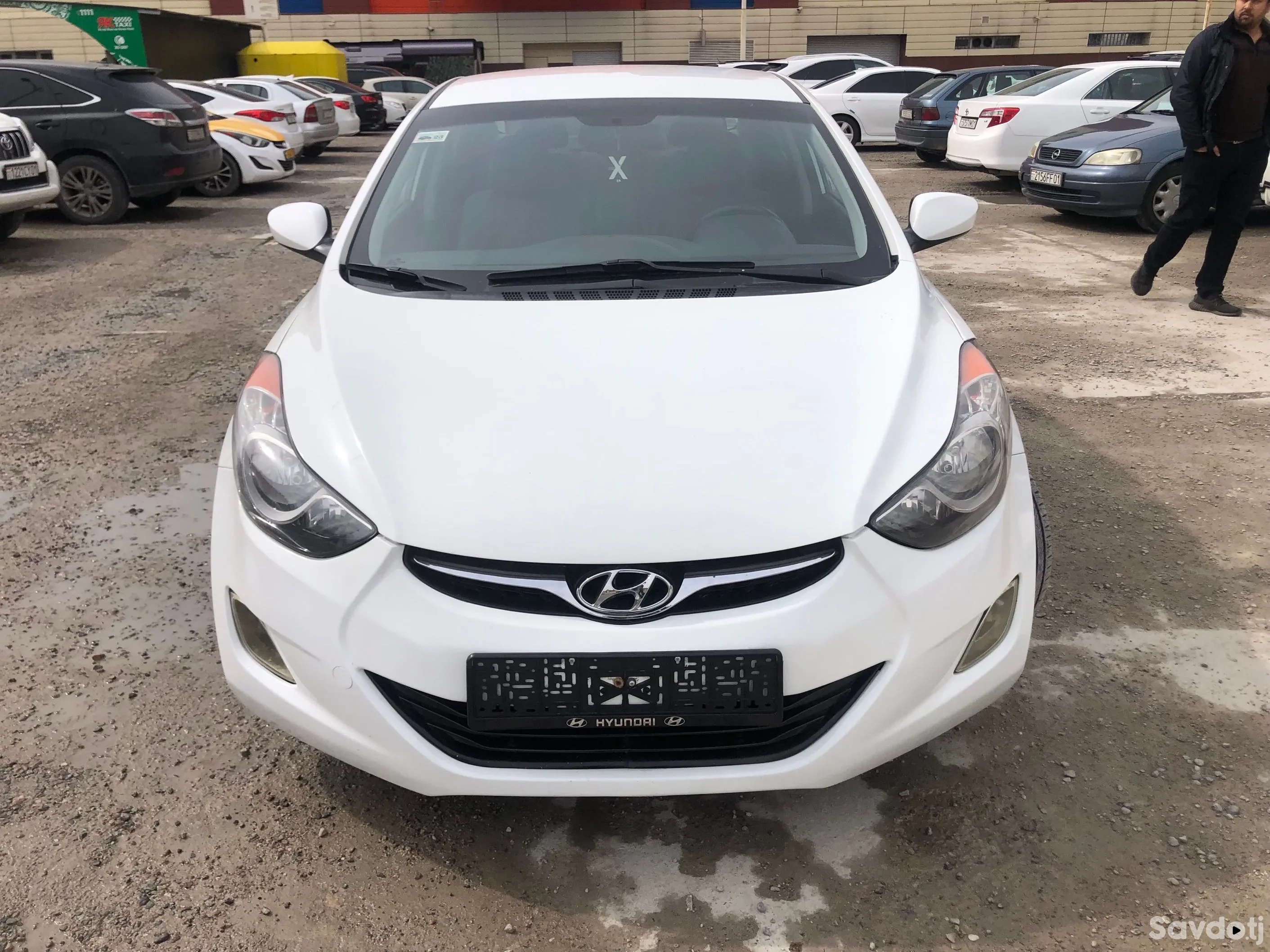 Hyundai Elantra 2013