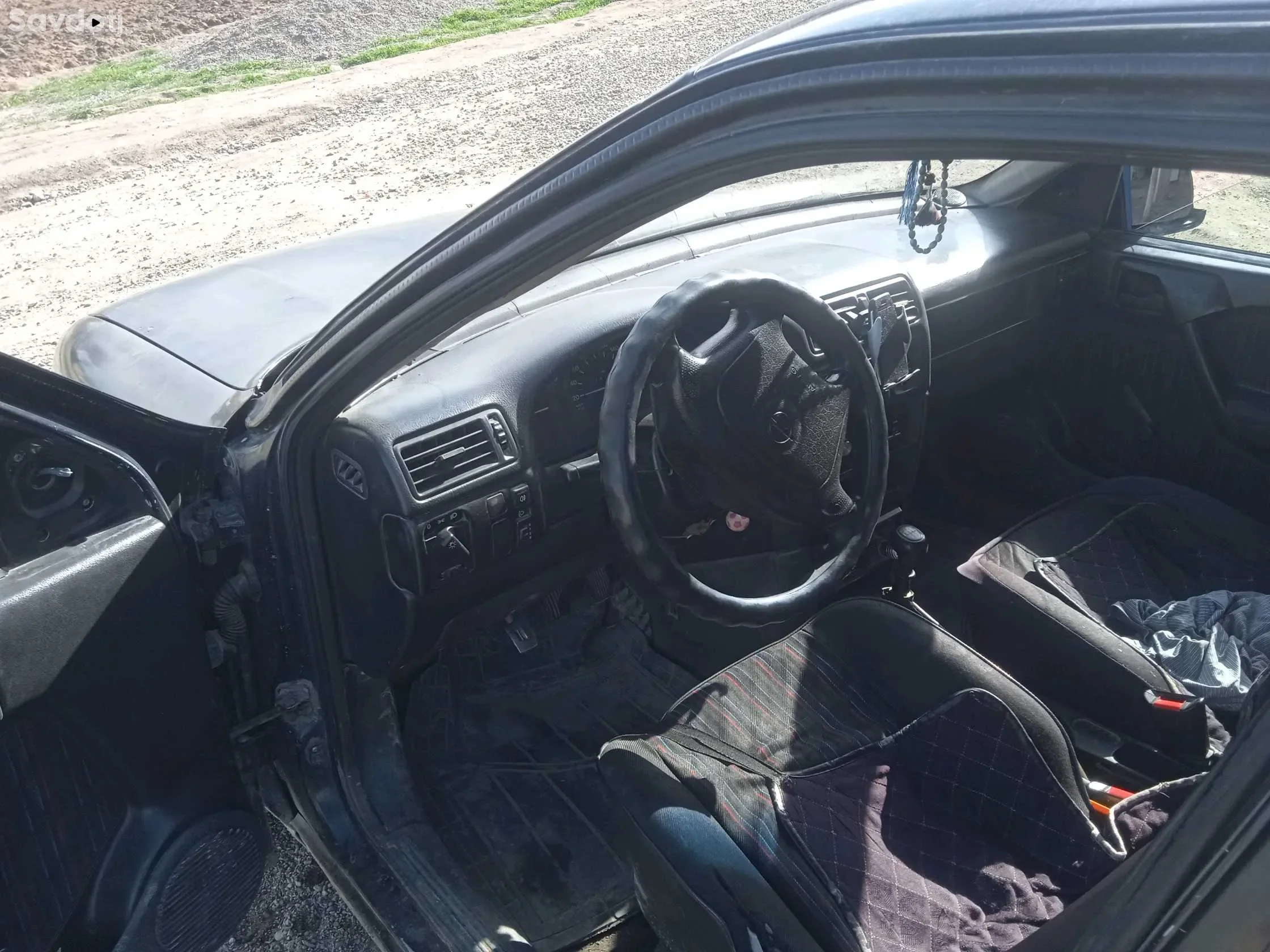 Opel Vectra a 1993