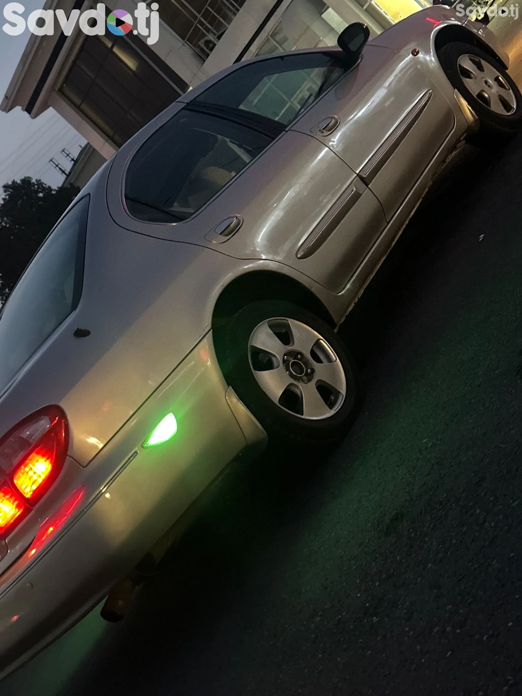Nissan Maxima 2001