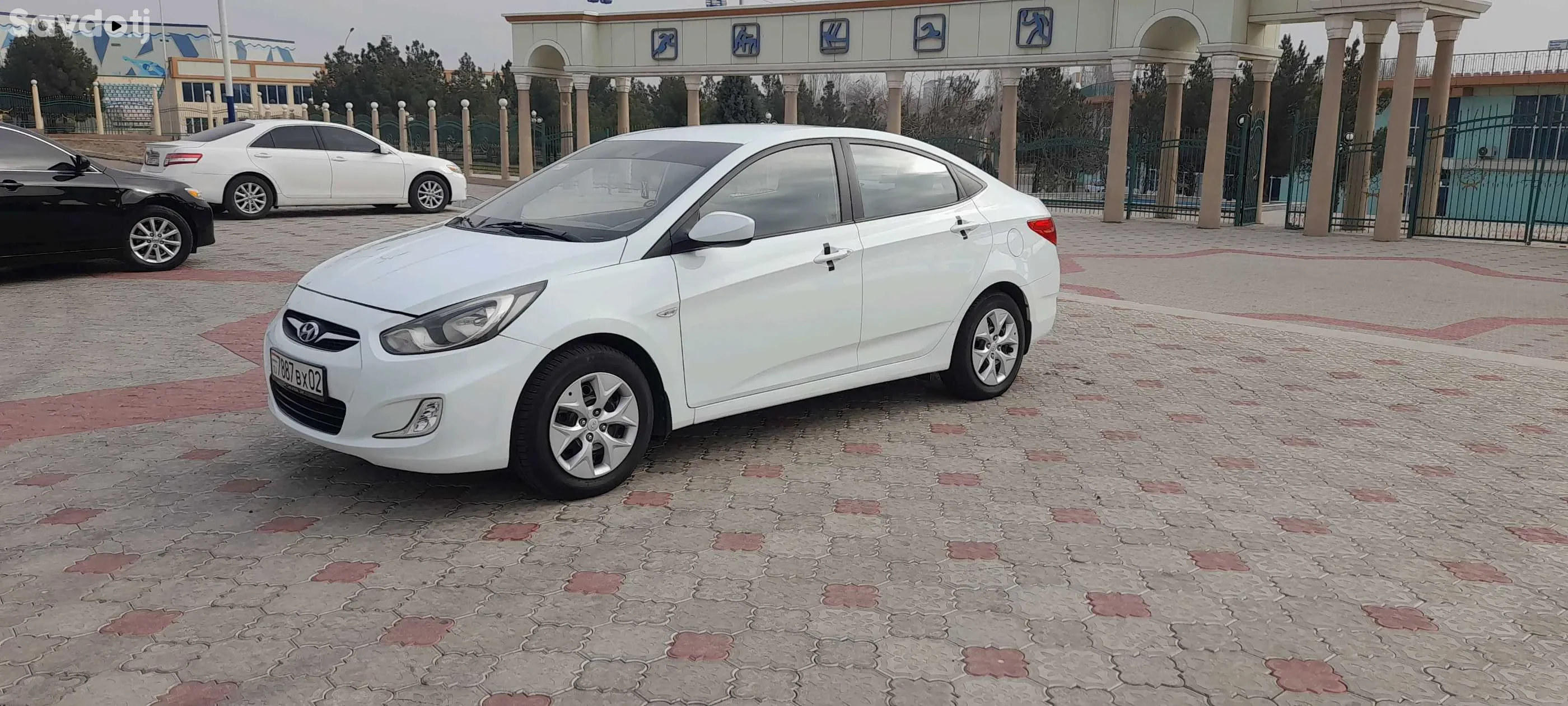 Hyundai Solaris 2013