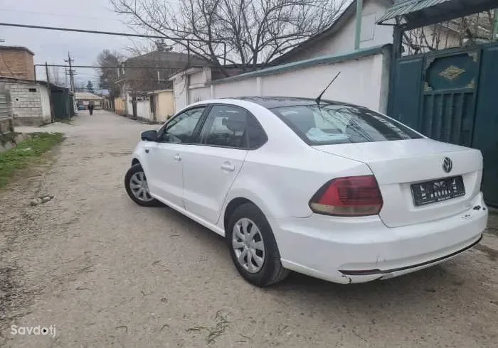 Volkswagen Polo 2016