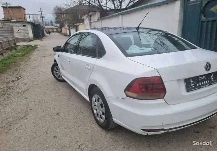 Volkswagen Polo 2016