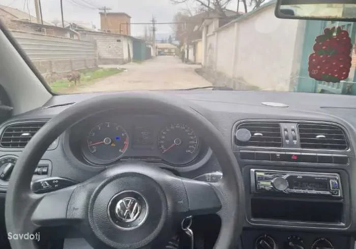 Volkswagen Polo 2016