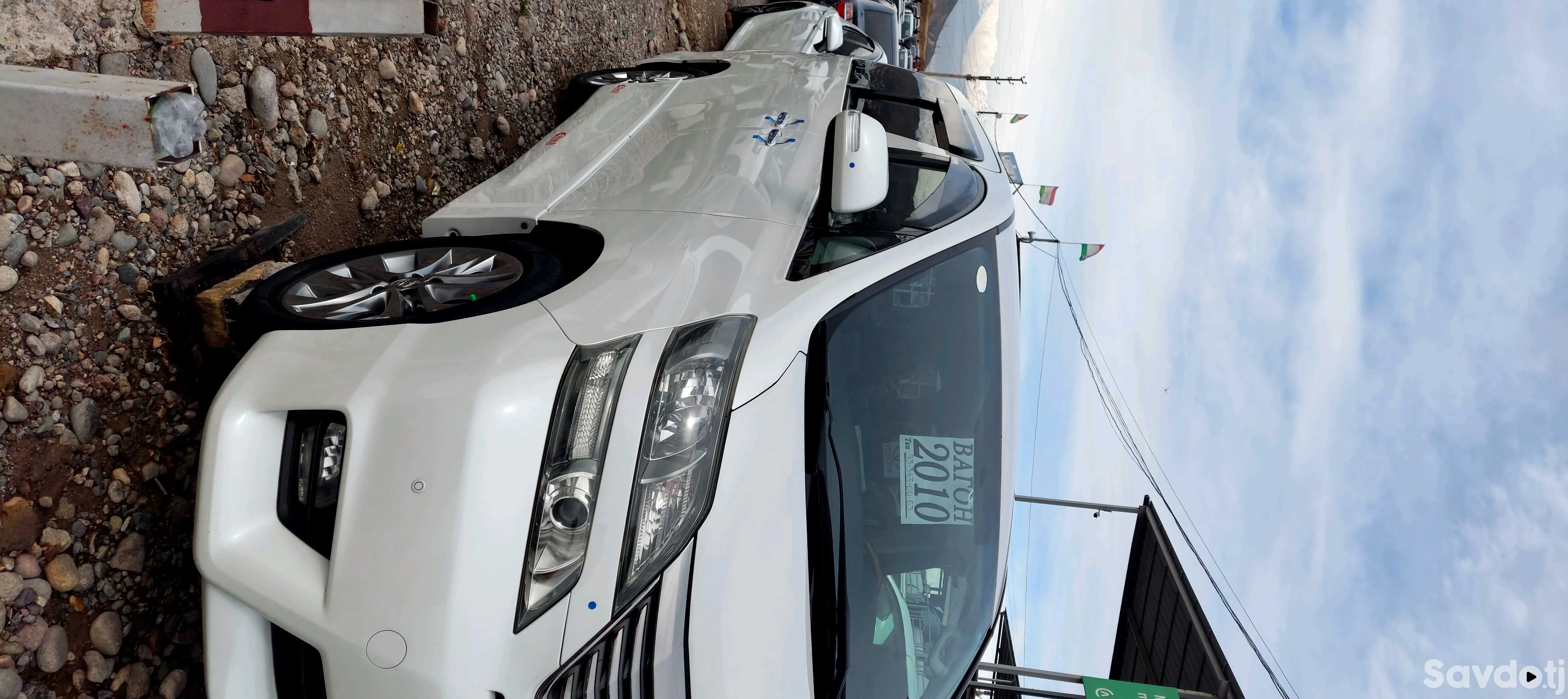 Toyota Touring 2011