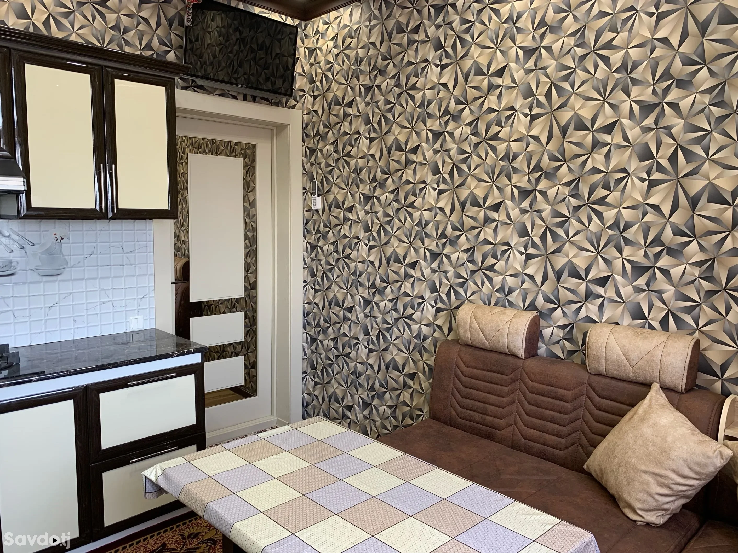 3-к квартира, 8 этаж, 110 м², 12 микрорайон