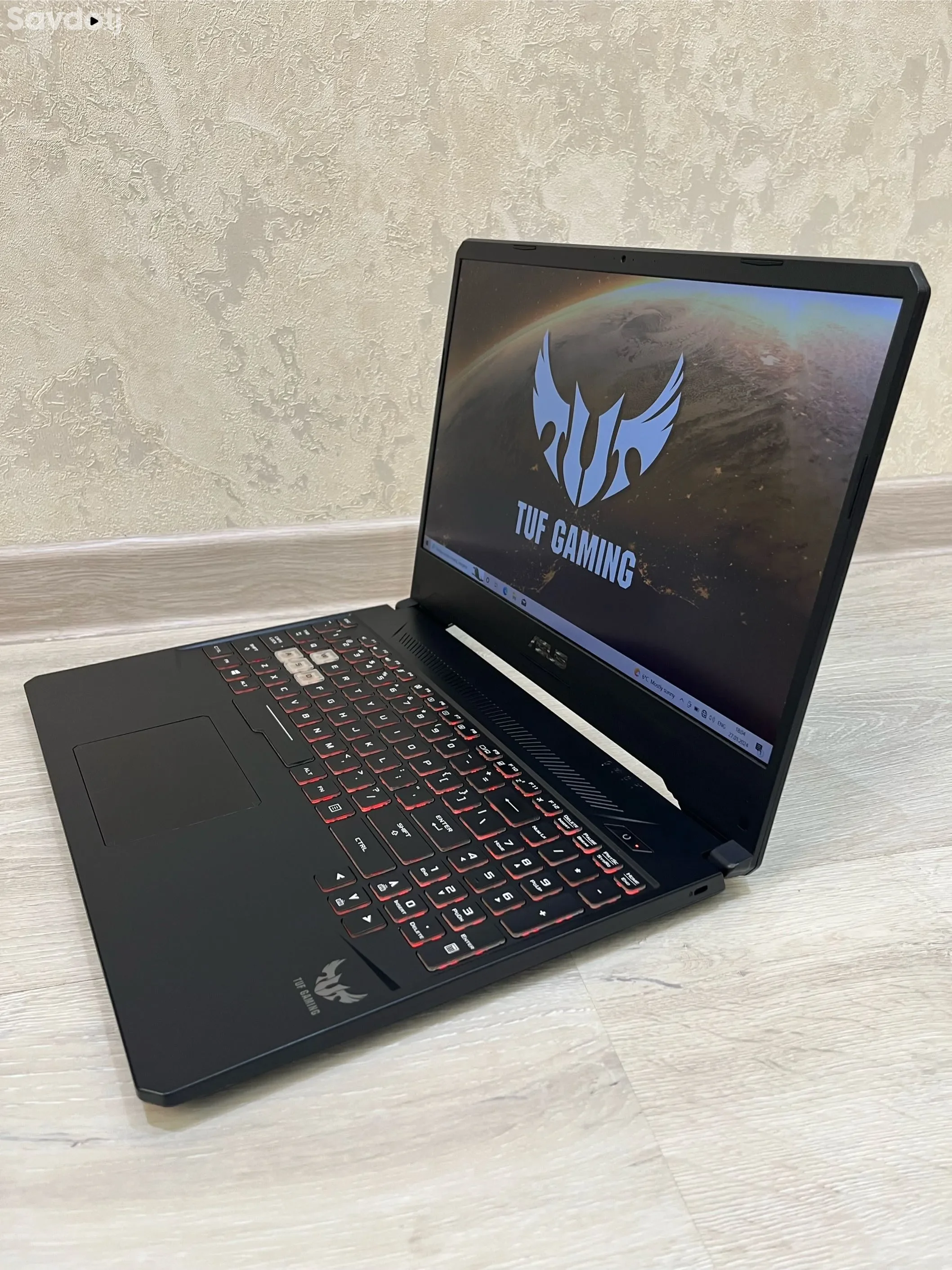 Игровой ноутбук i5 ryzen 5 GTX1650, SSD512