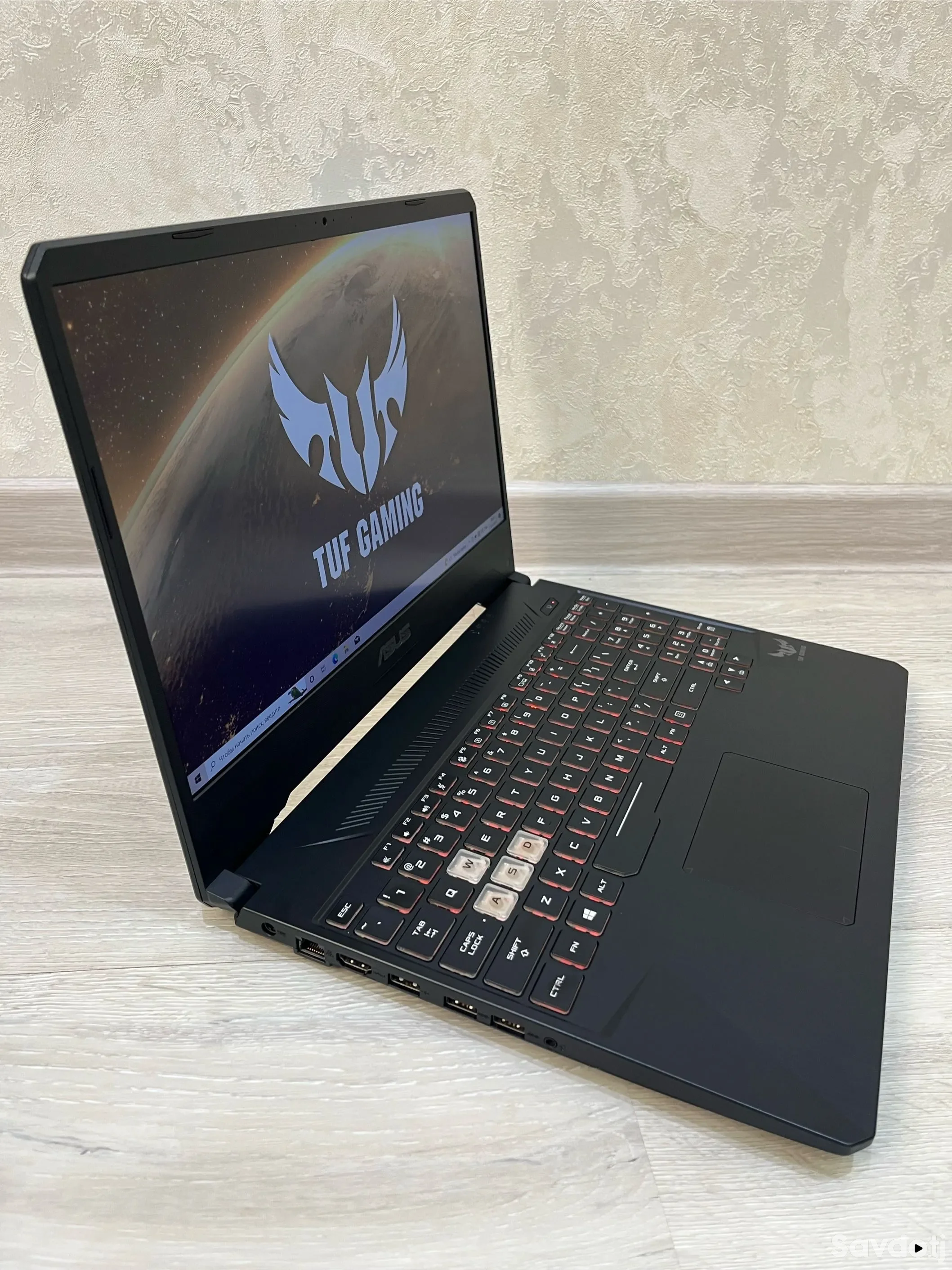 Игровой ноутбук i5 ryzen 5 GTX1650, SSD512