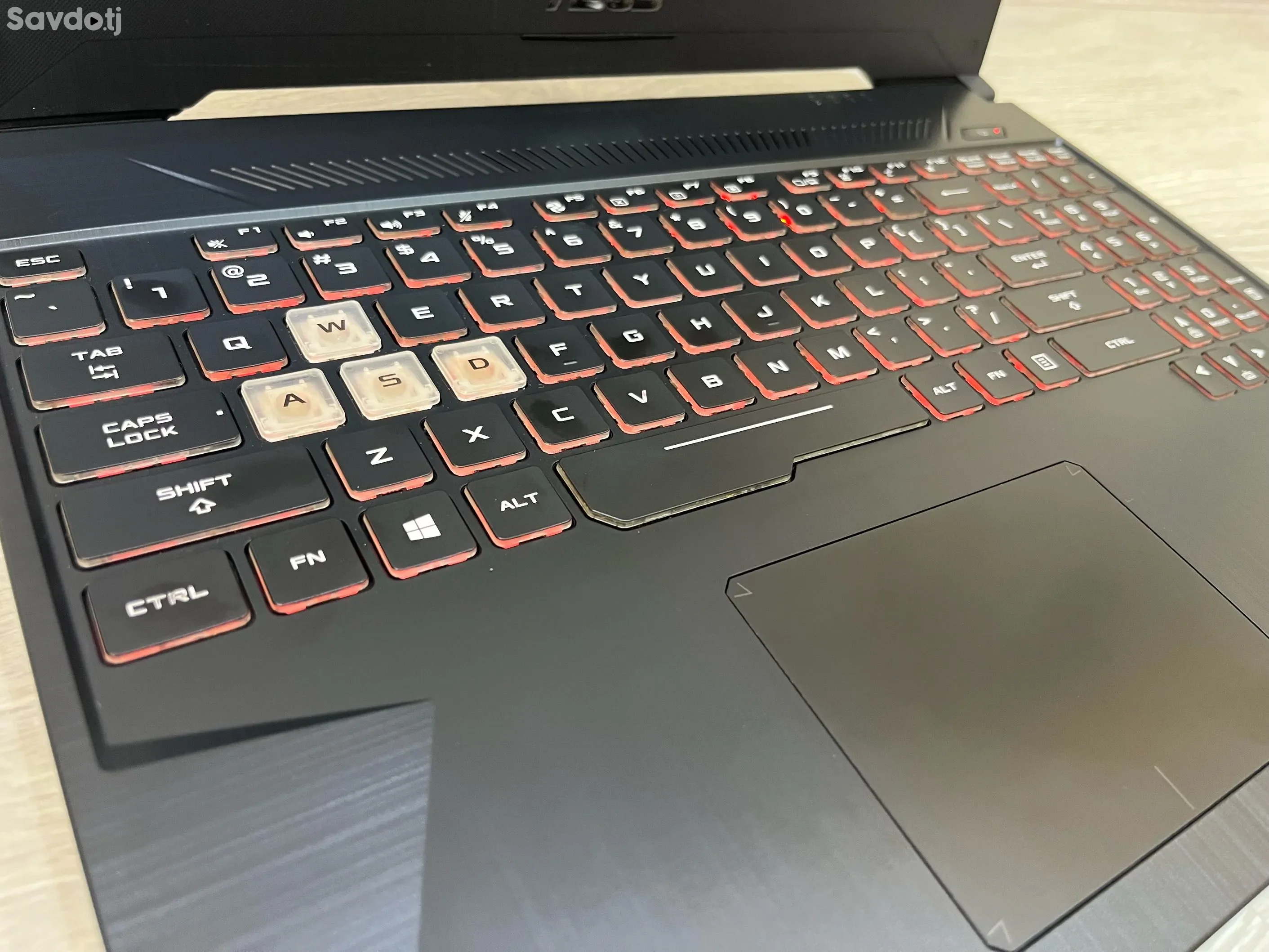 Игровой ноутбук i5 ryzen 5 GTX1650, SSD512