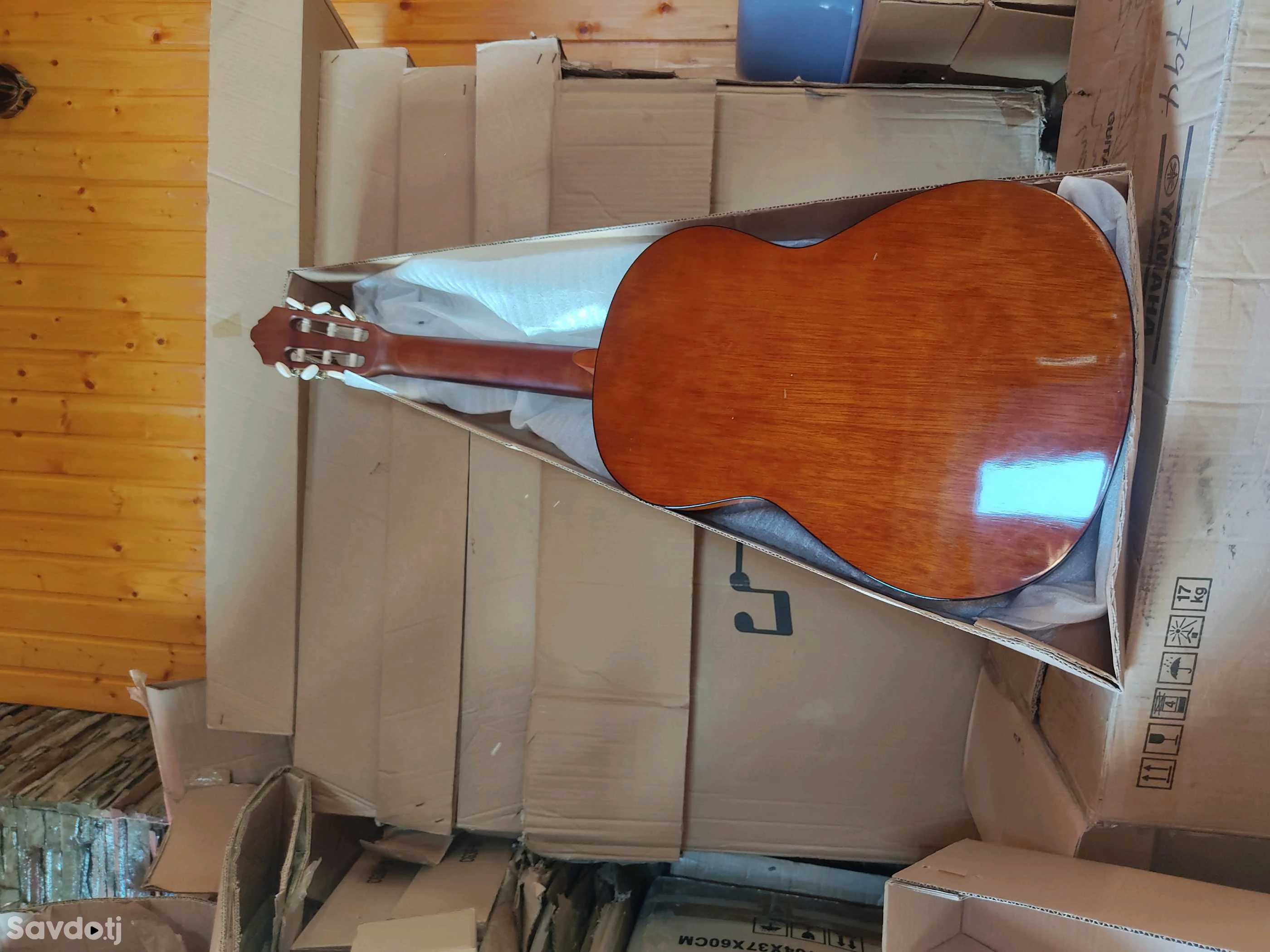 классическая гитара yamaha с 40 