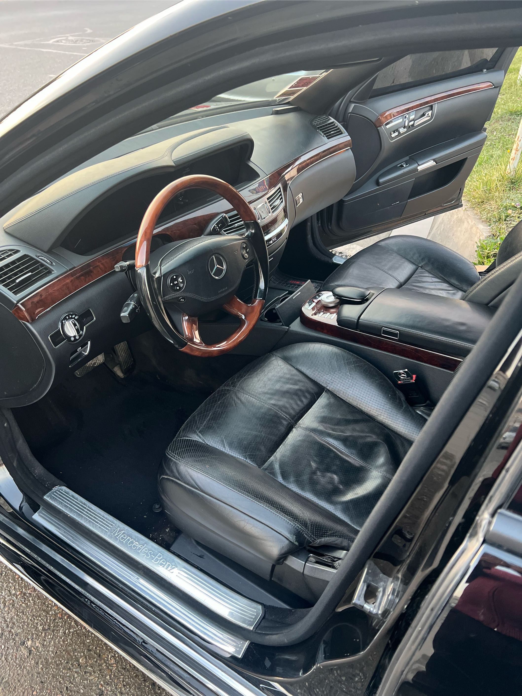 Mercedes-benz S class 2009