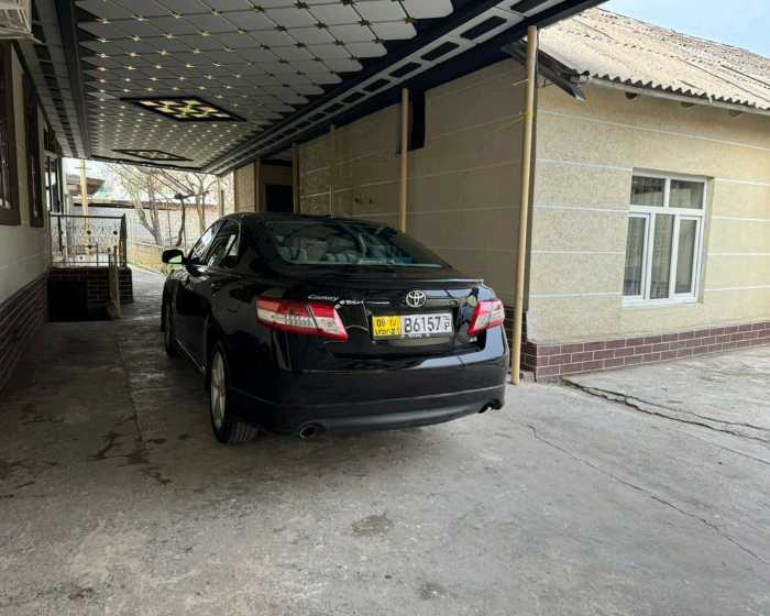Toyota Camry 2010