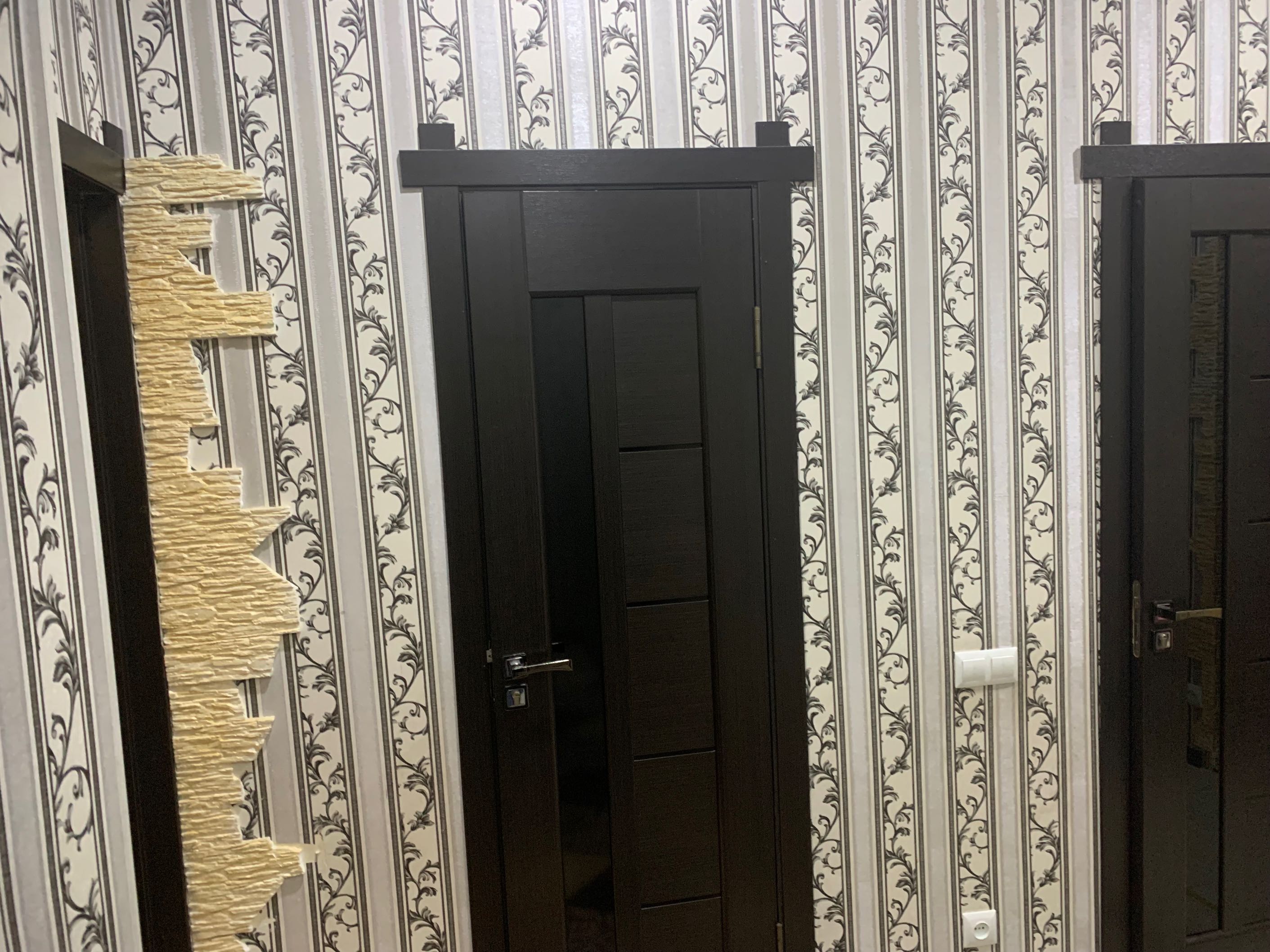 2-к квартира, 3 этаж, 73 м², центр