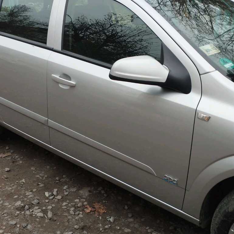 Opel Astra h 2006