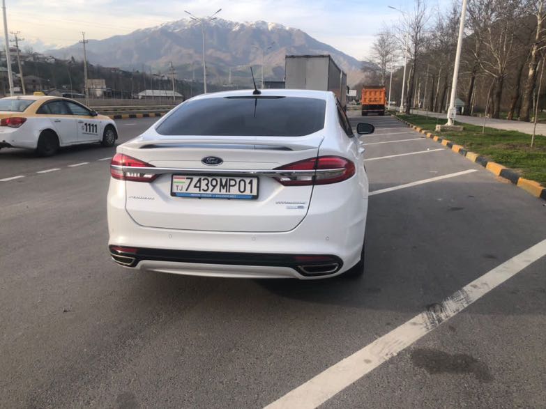 Ford Fusion 2017