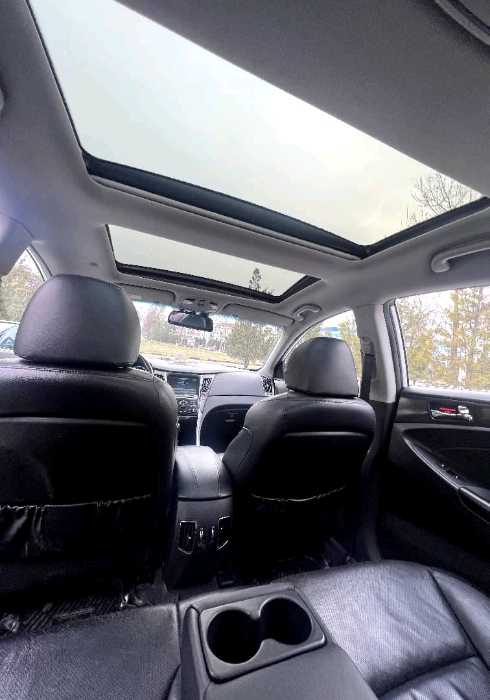 Hyundai Sonata 2011