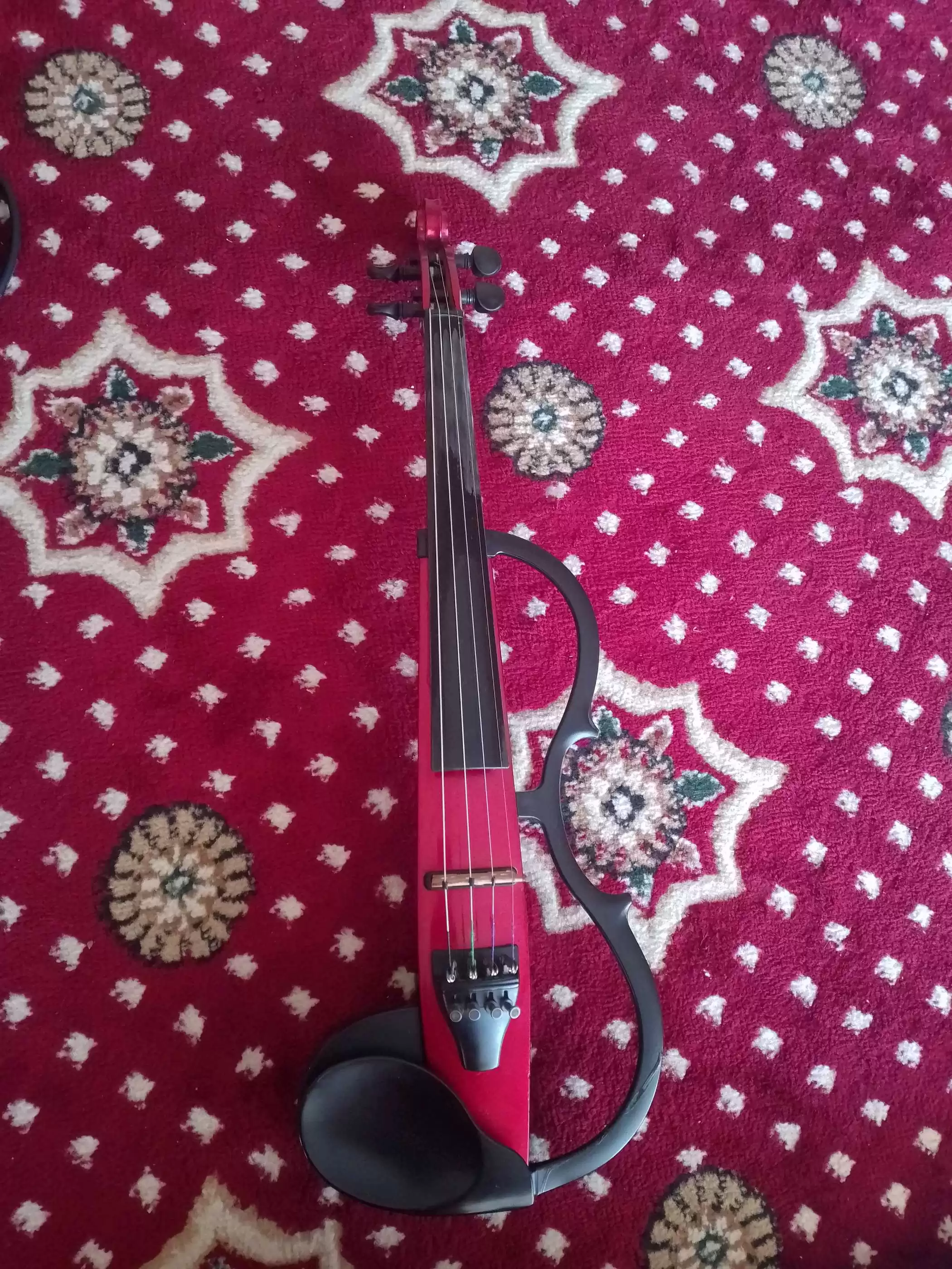 Электроскрипка Yamaha 130
