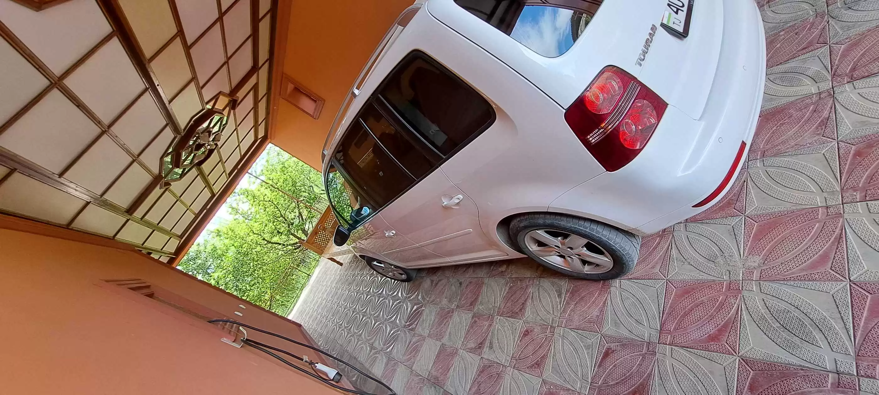 Volkswagen Touran 2009
