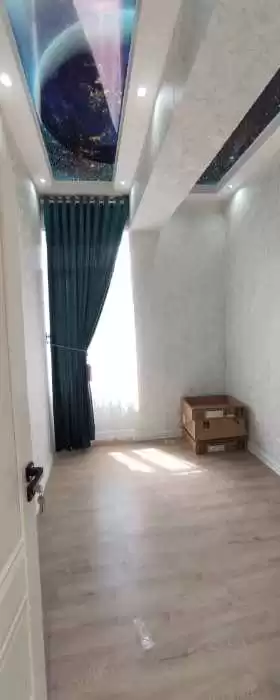 2-к квартира, 2 этаж, 54 м², 33