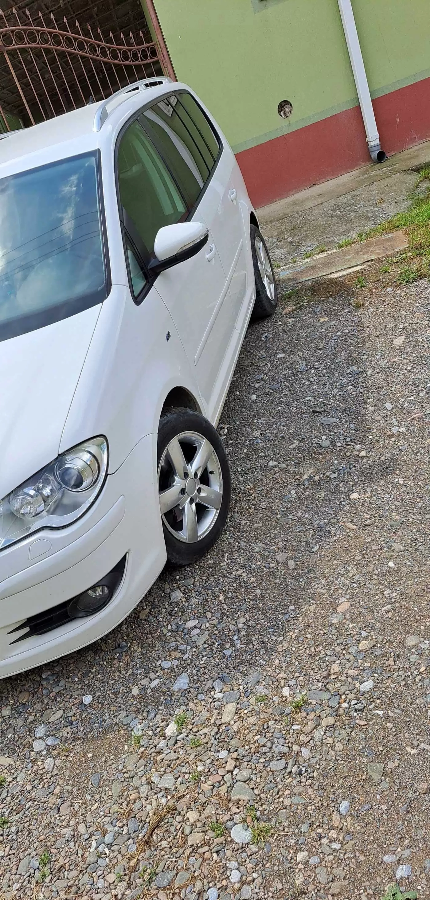 Volkswagen Touran 2009