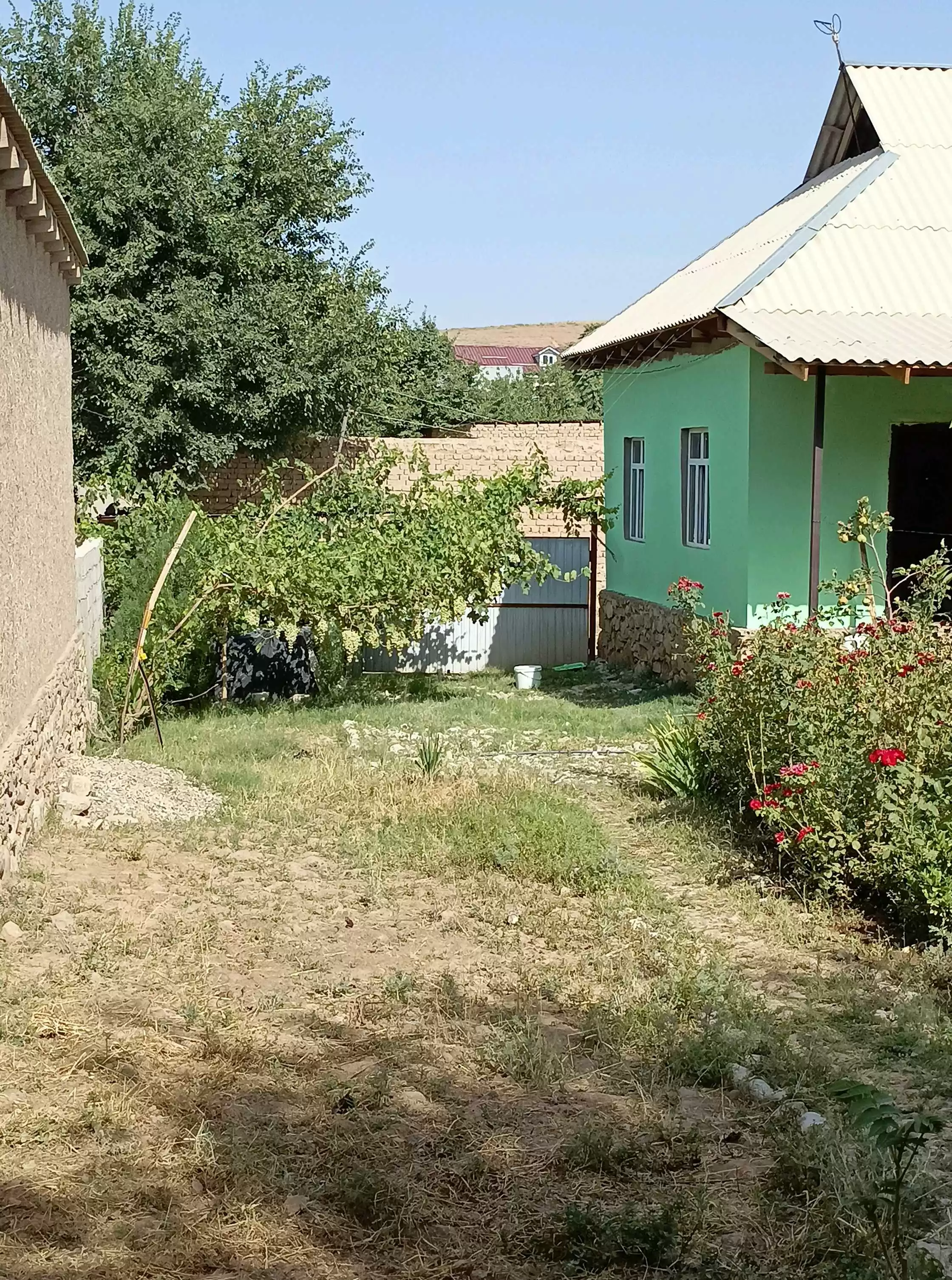 1 этажный, 4-комн. дом, 85 м², 7 соток, рохшонзамини нав