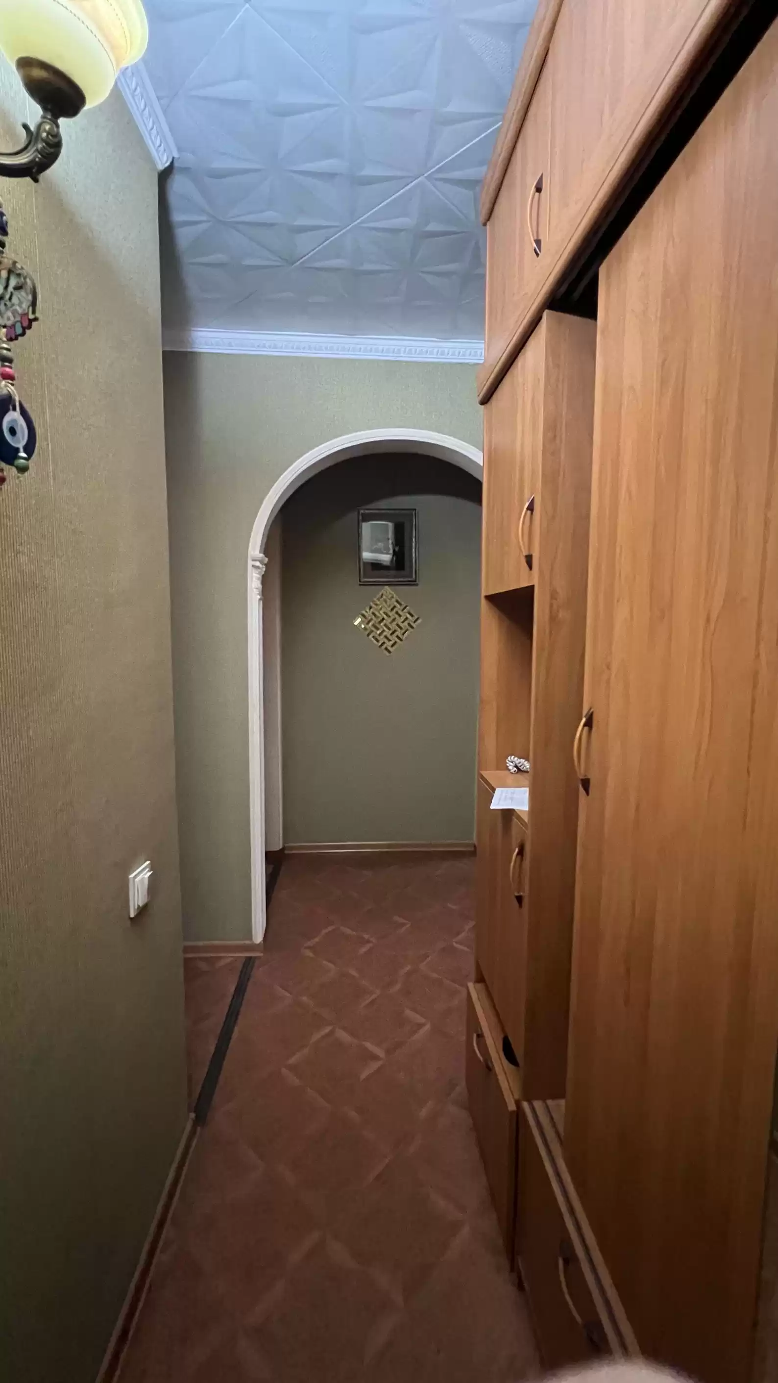 3-к квартира, 2 этаж, 68 м², Фирдавси