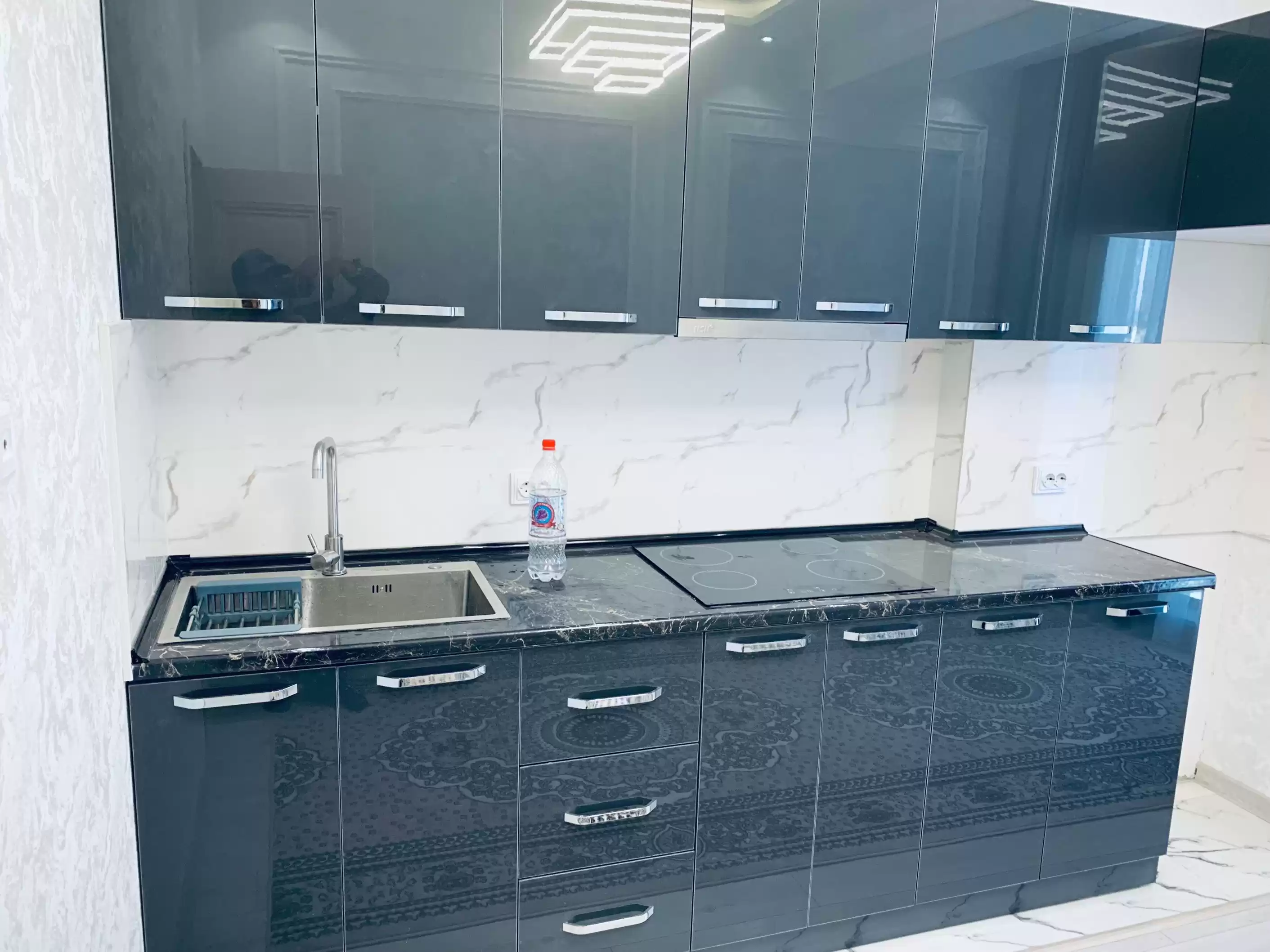 2-к квартира, 5 этаж, 63 м², Сино