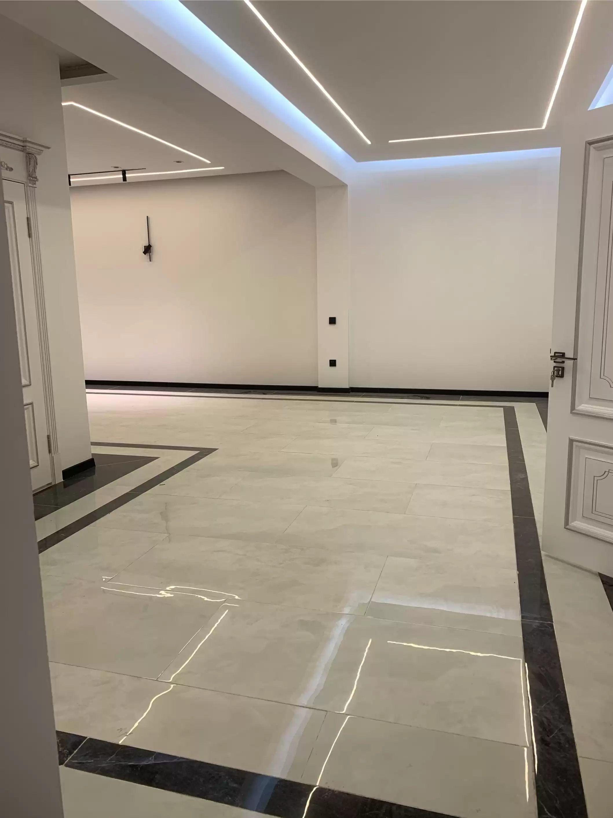 2-к квартира, 5 этаж, 100 м², дом печати