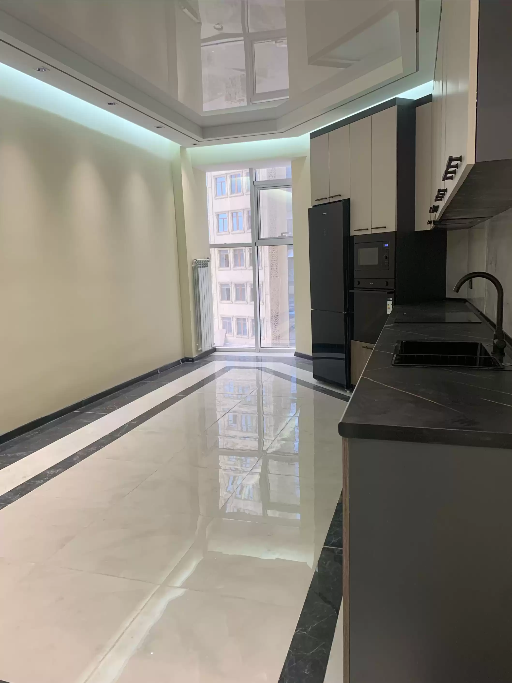 2-к квартира, 5 этаж, 100 м², дом печати
