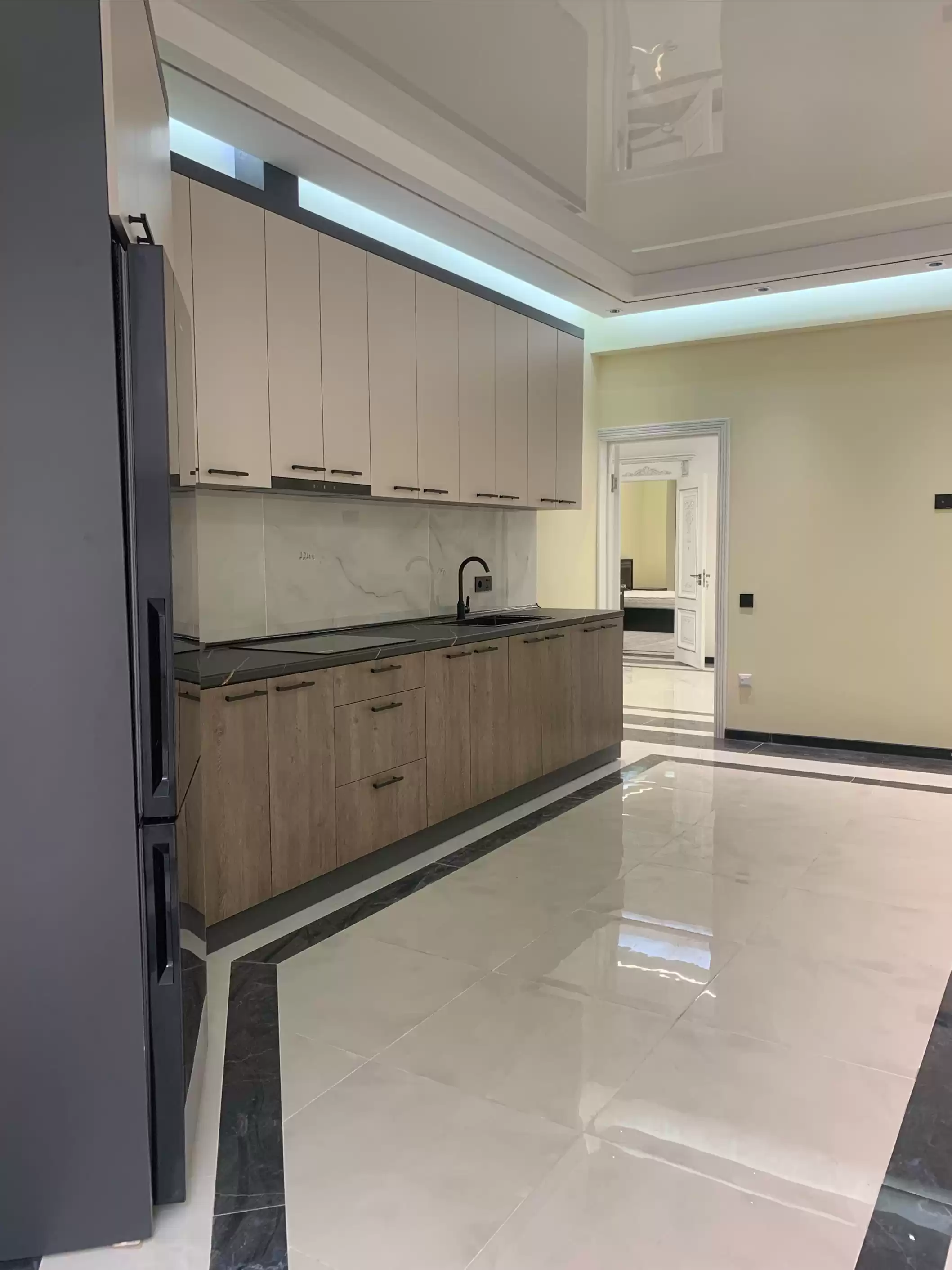 2-к квартира, 5 этаж, 100 м², дом печати