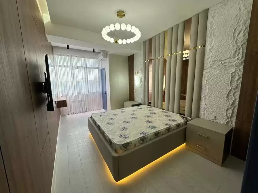2-к квартира, 11 этаж, 58 м², И.Сомони