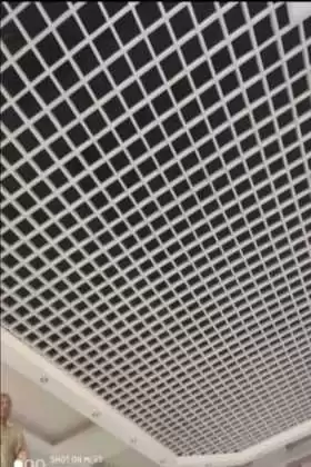 Подвесной потолок Грильято 