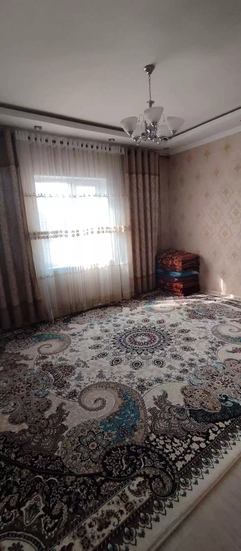 2-к квартира, 3 этаж, 40 м², фирдавси