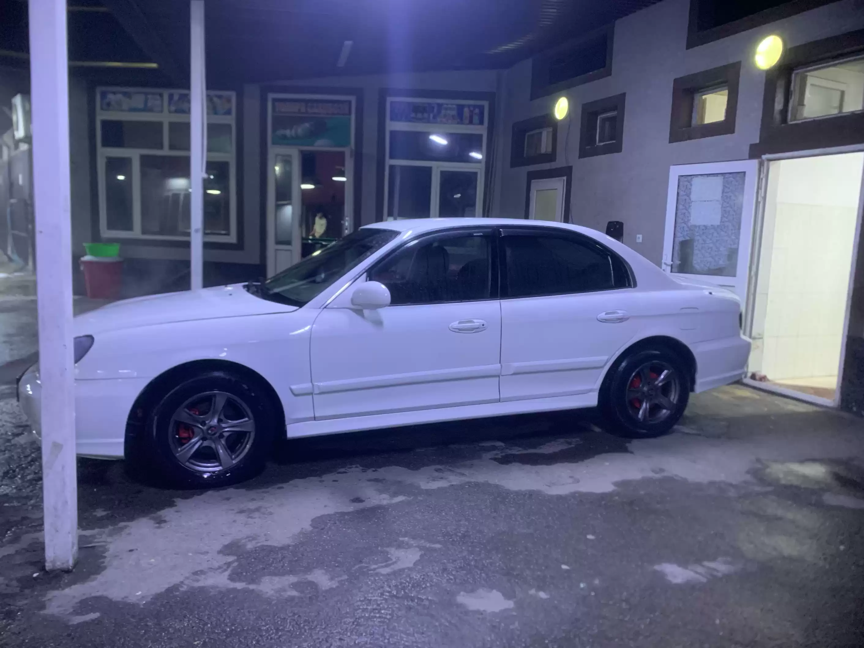 Hyundai Sonata 2004