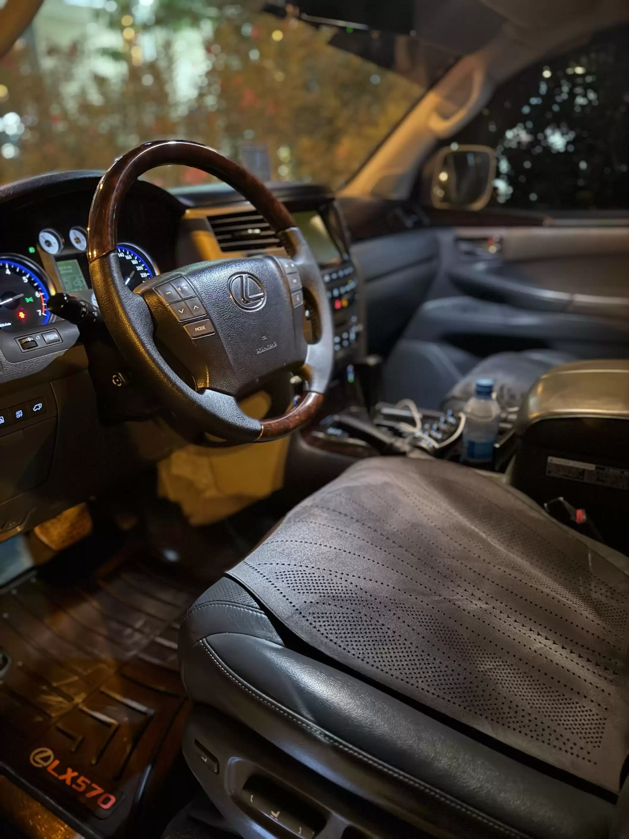 Lexus Lx series 2009