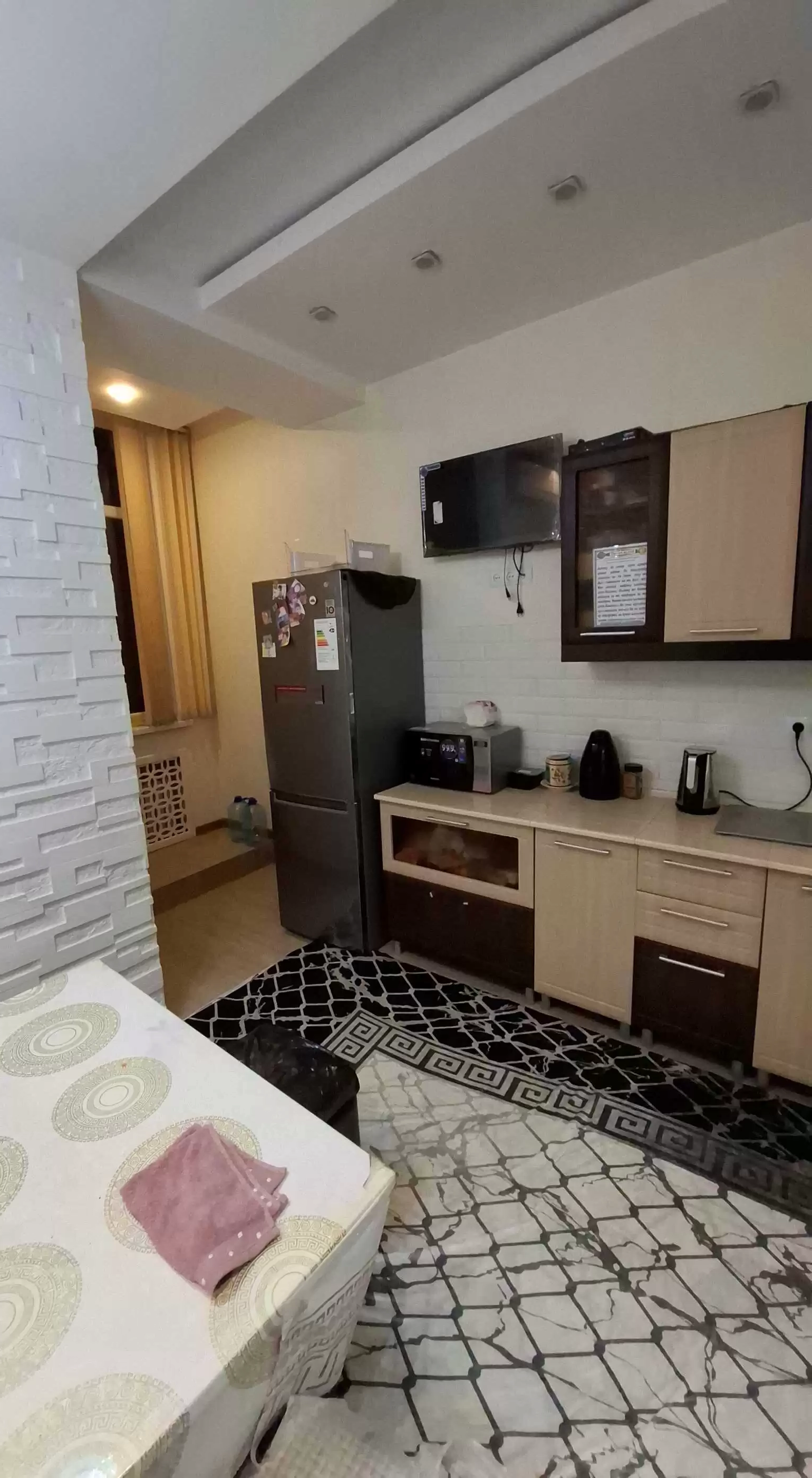 3-к квартира, 2 этаж, 76 м², И Сомони