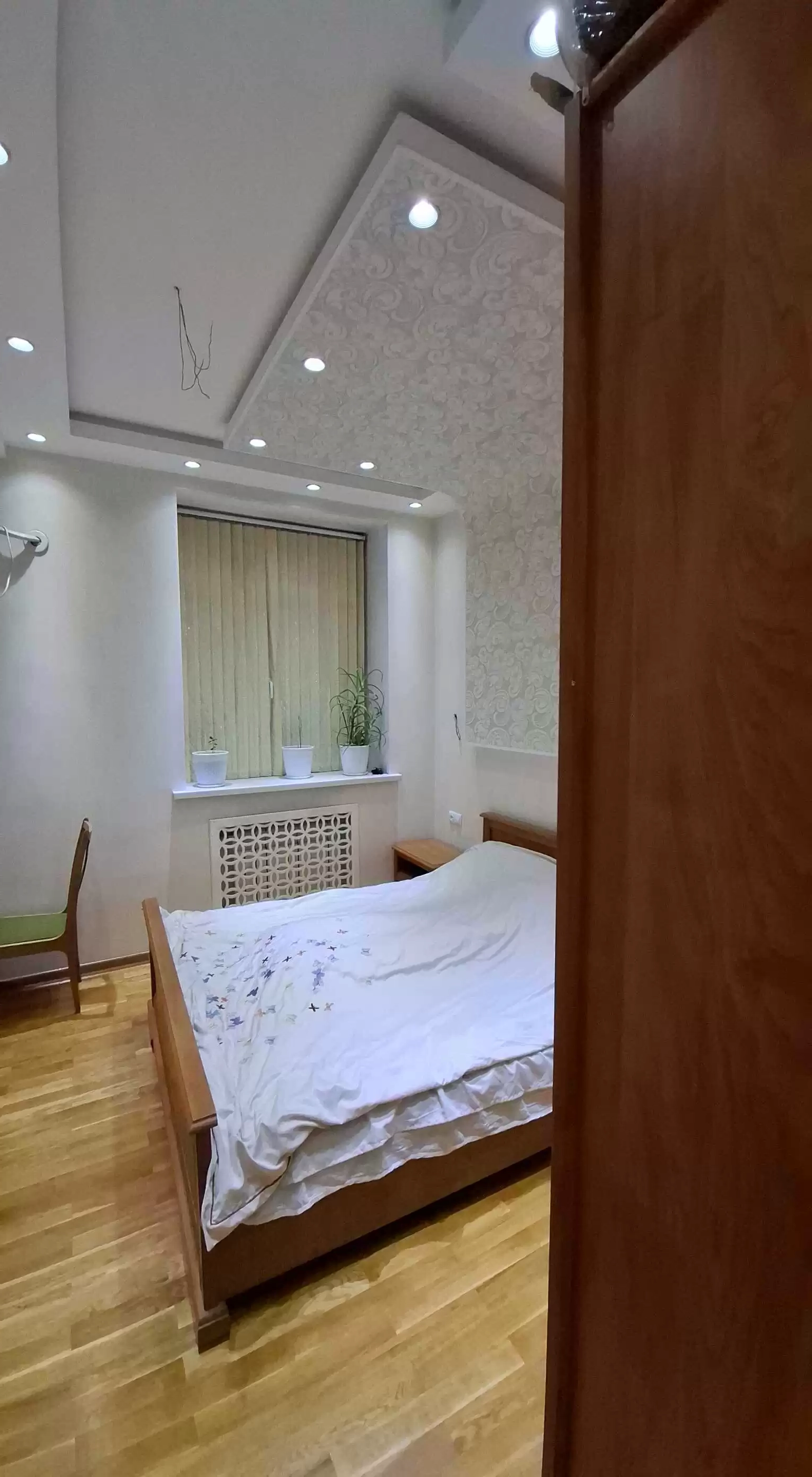 3-к квартира, 2 этаж, 76 м², И Сомони