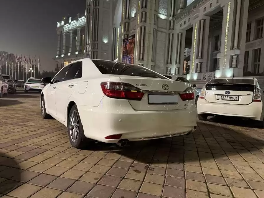 Toyota Camry 2018