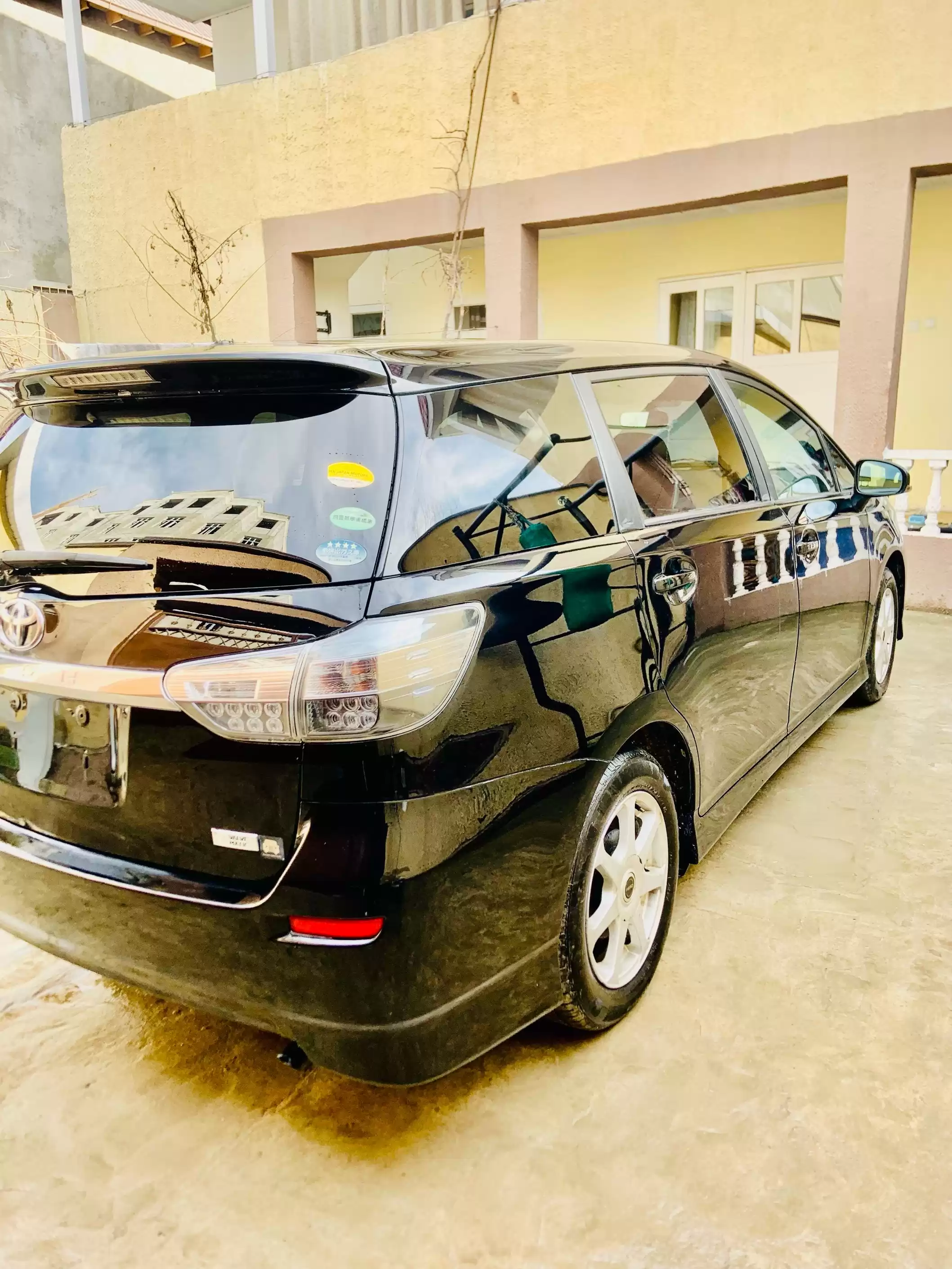 Toyota Wish 2014