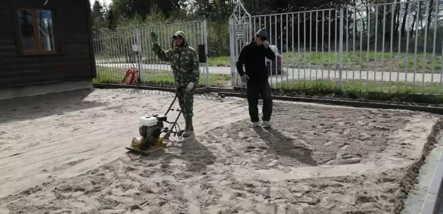 Устои брусчатка укладка тротуарной брусчатки
