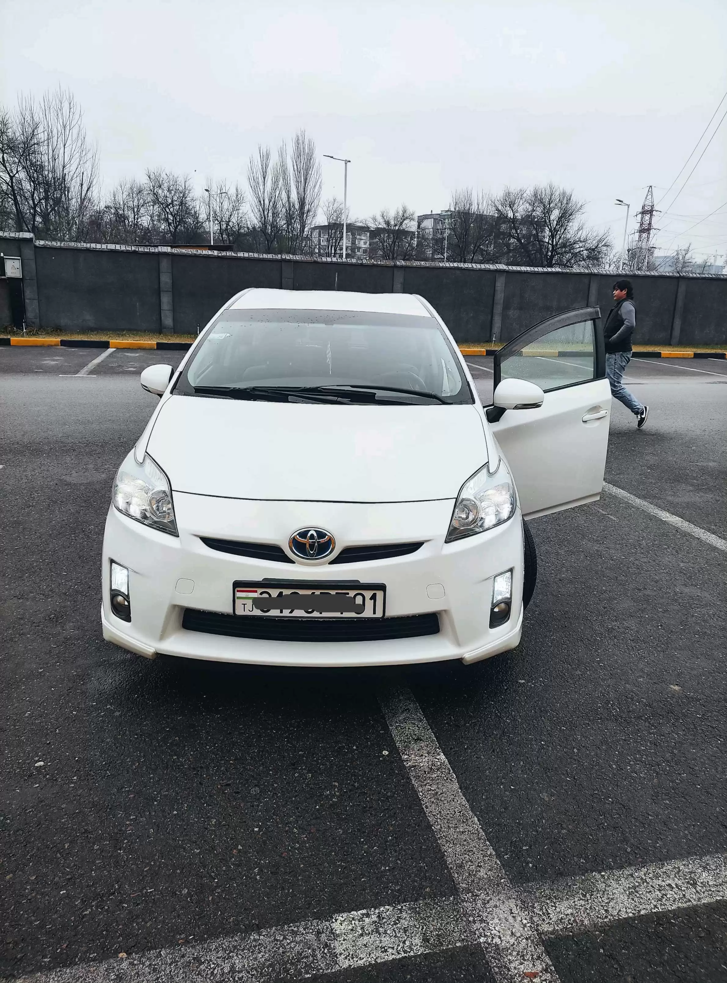 Toyota Prius 2011