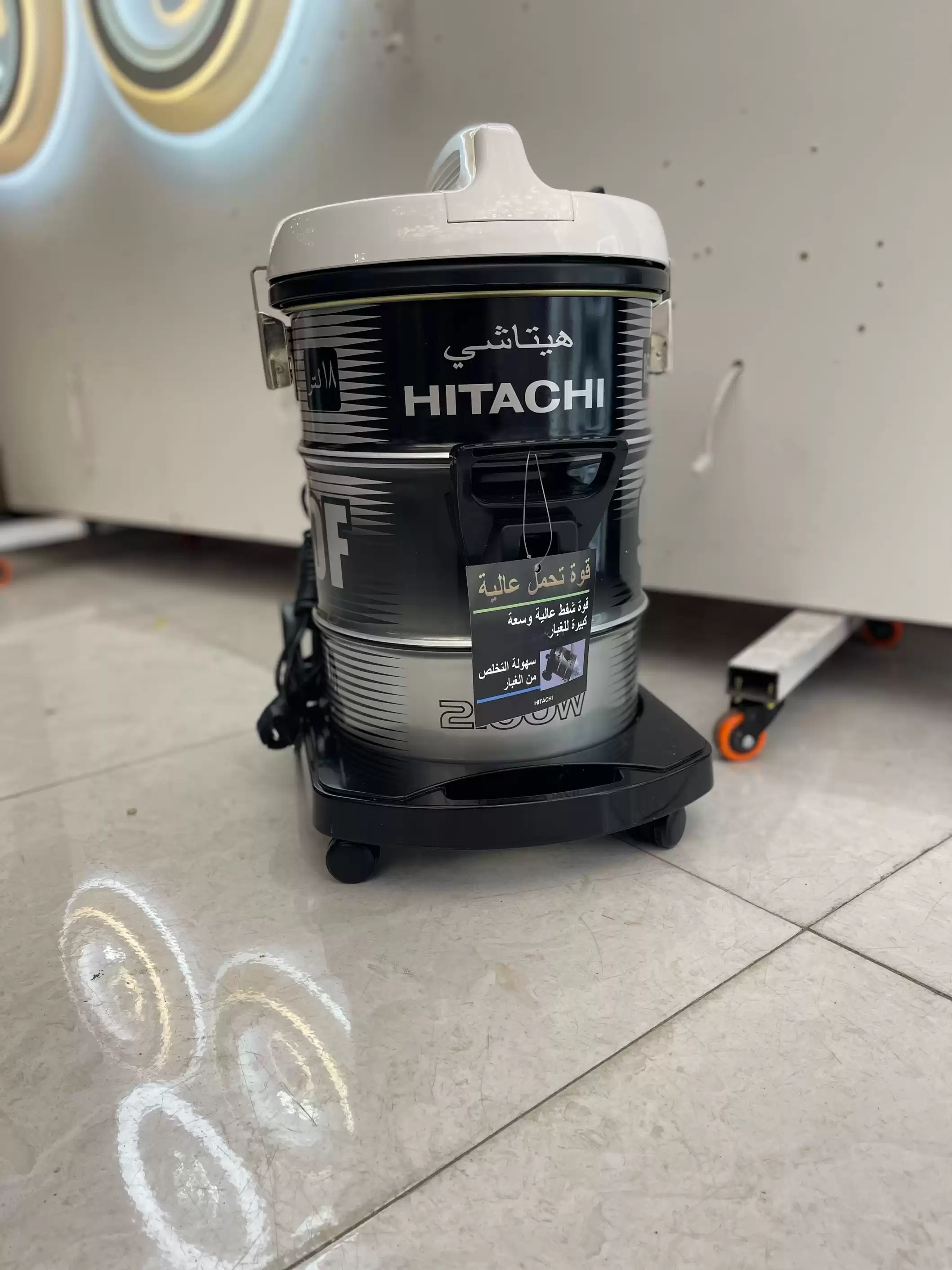 пылесос Hitachi 18l