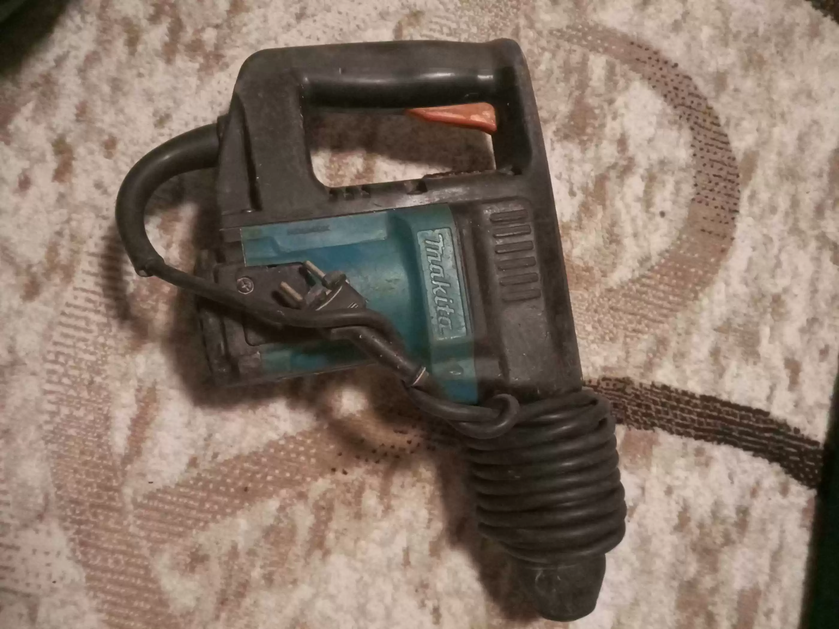 Перефаратор Makita HR 3000O