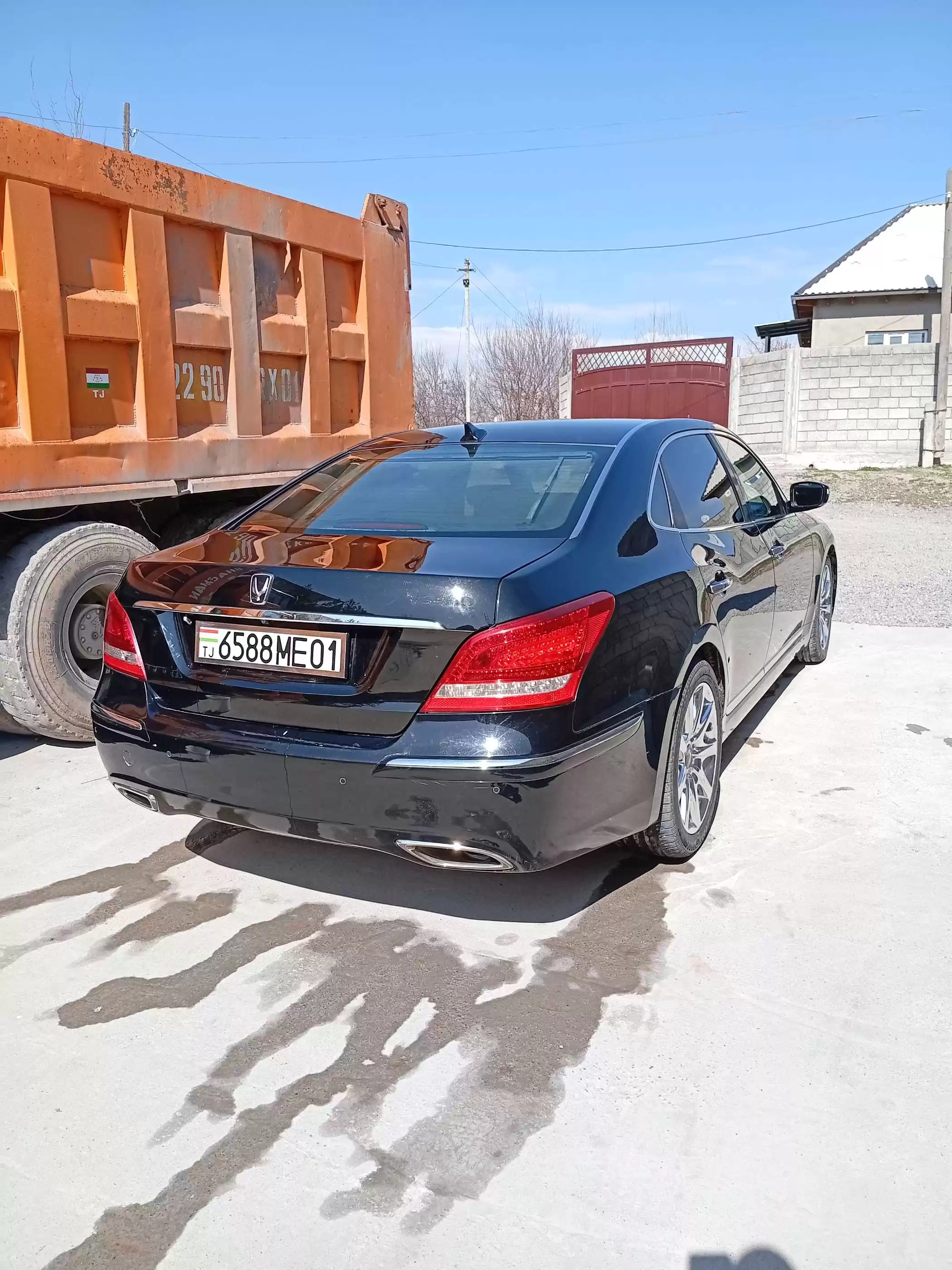 Hyundai Equus 2010