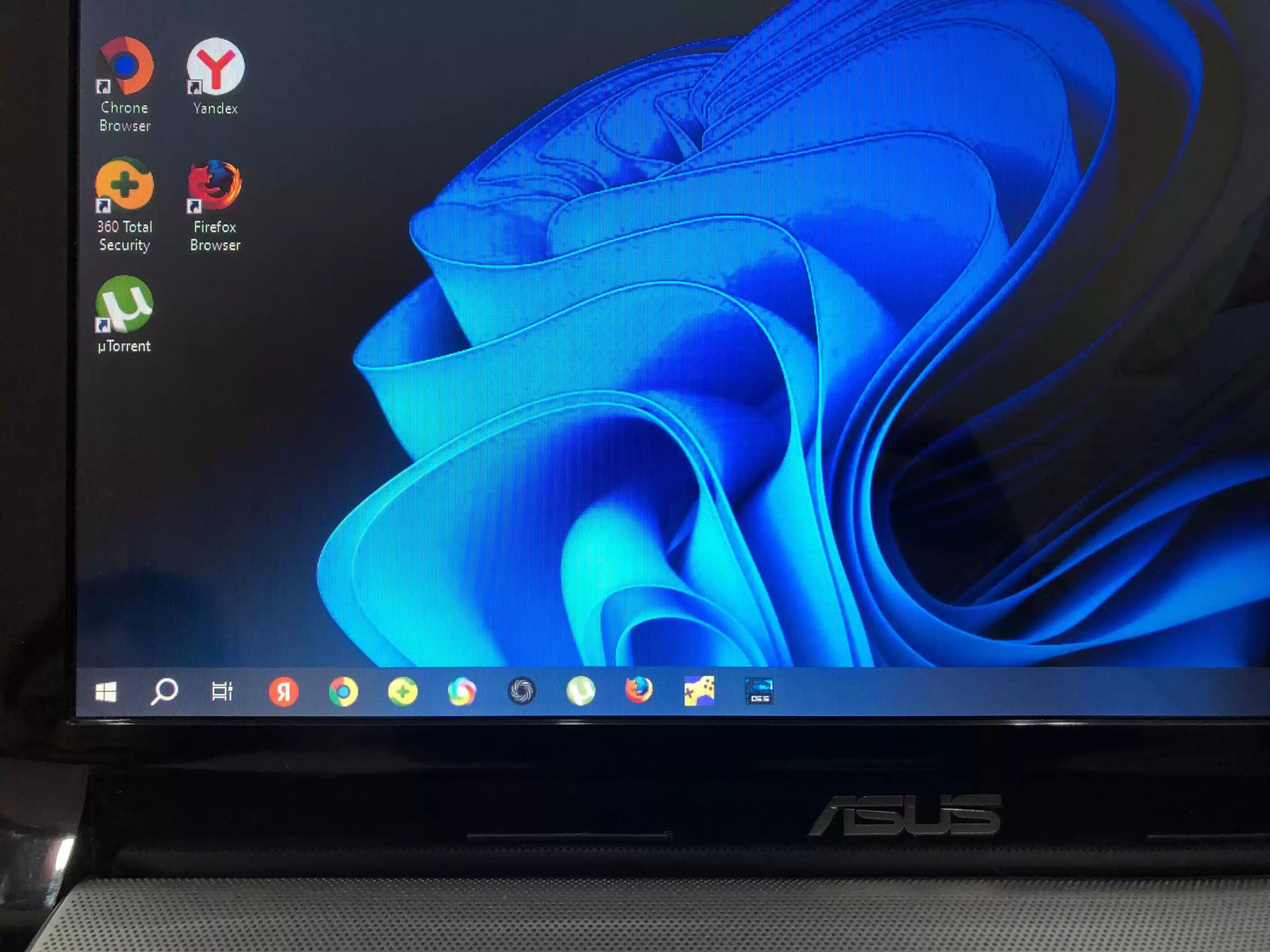 Ноутбук Asus