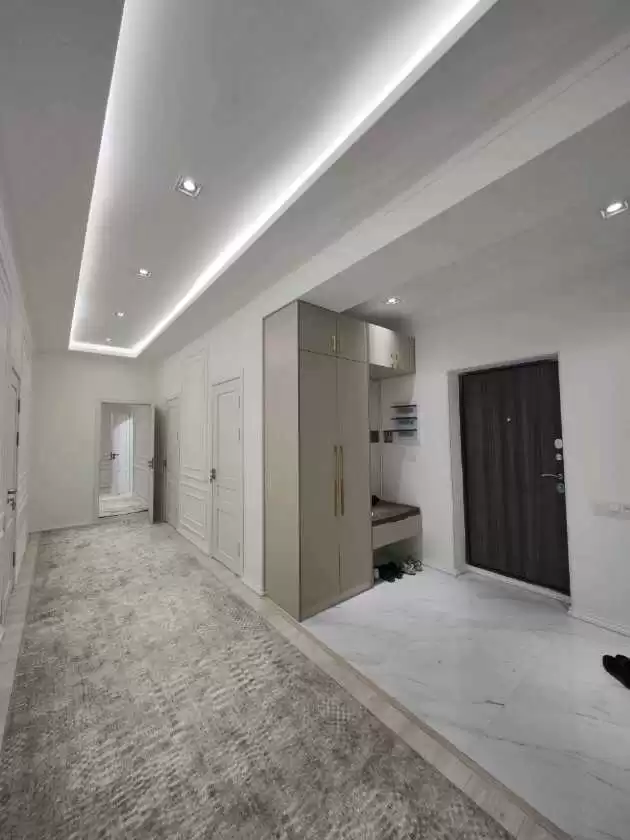 3-к квартира, 5 этаж, 118 м², Исмаил Самани