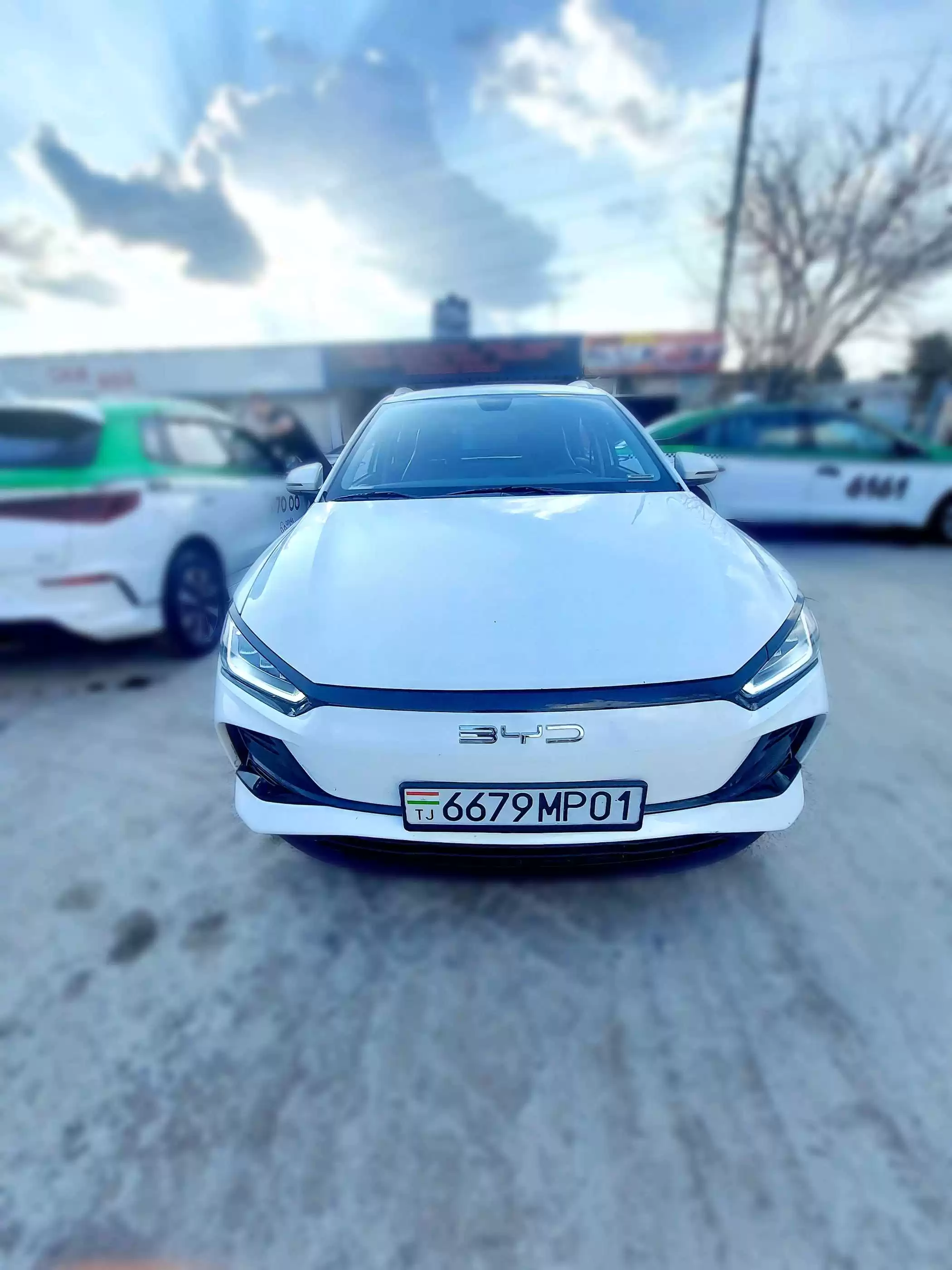 BYD E2 2024